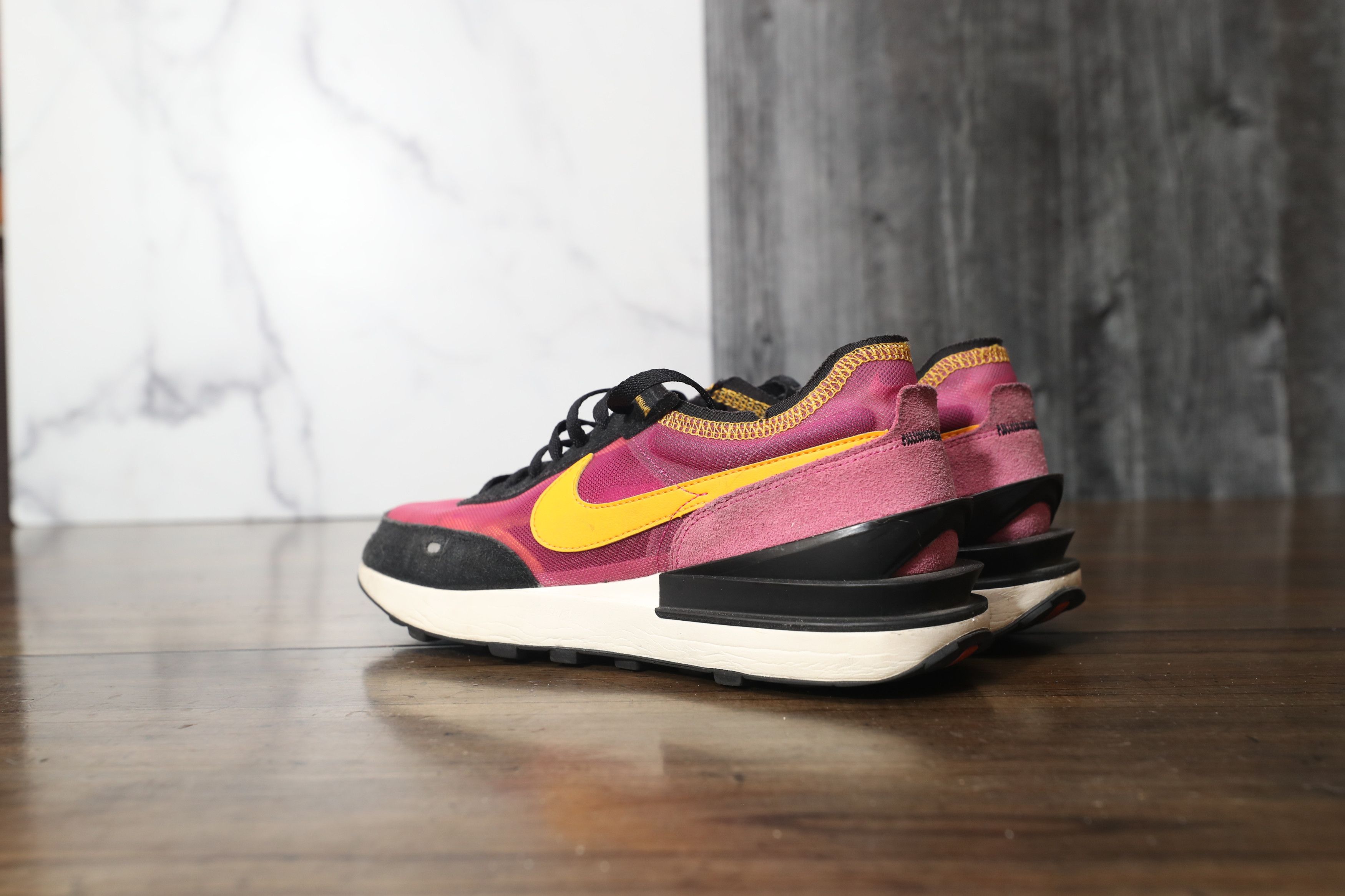 Nike Nike Women's Waffle One (11) Size US 11 / IT 41 - 2 Thumbnail