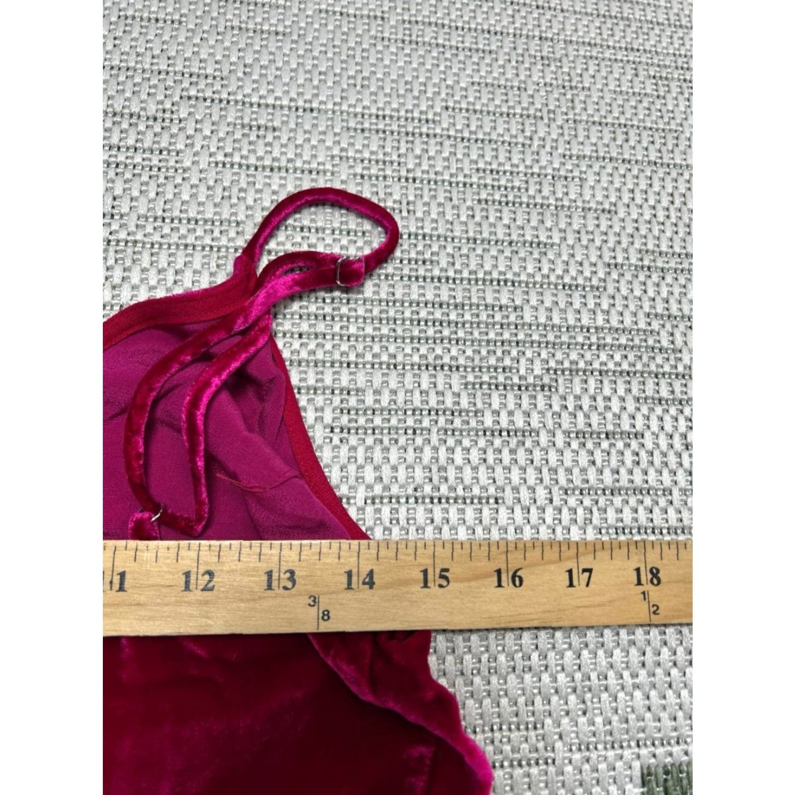 Reformation Reformation Dress Womens Small Red Velvet Bodycon Size S / US 4 / IT 40 - 6 Thumbnail