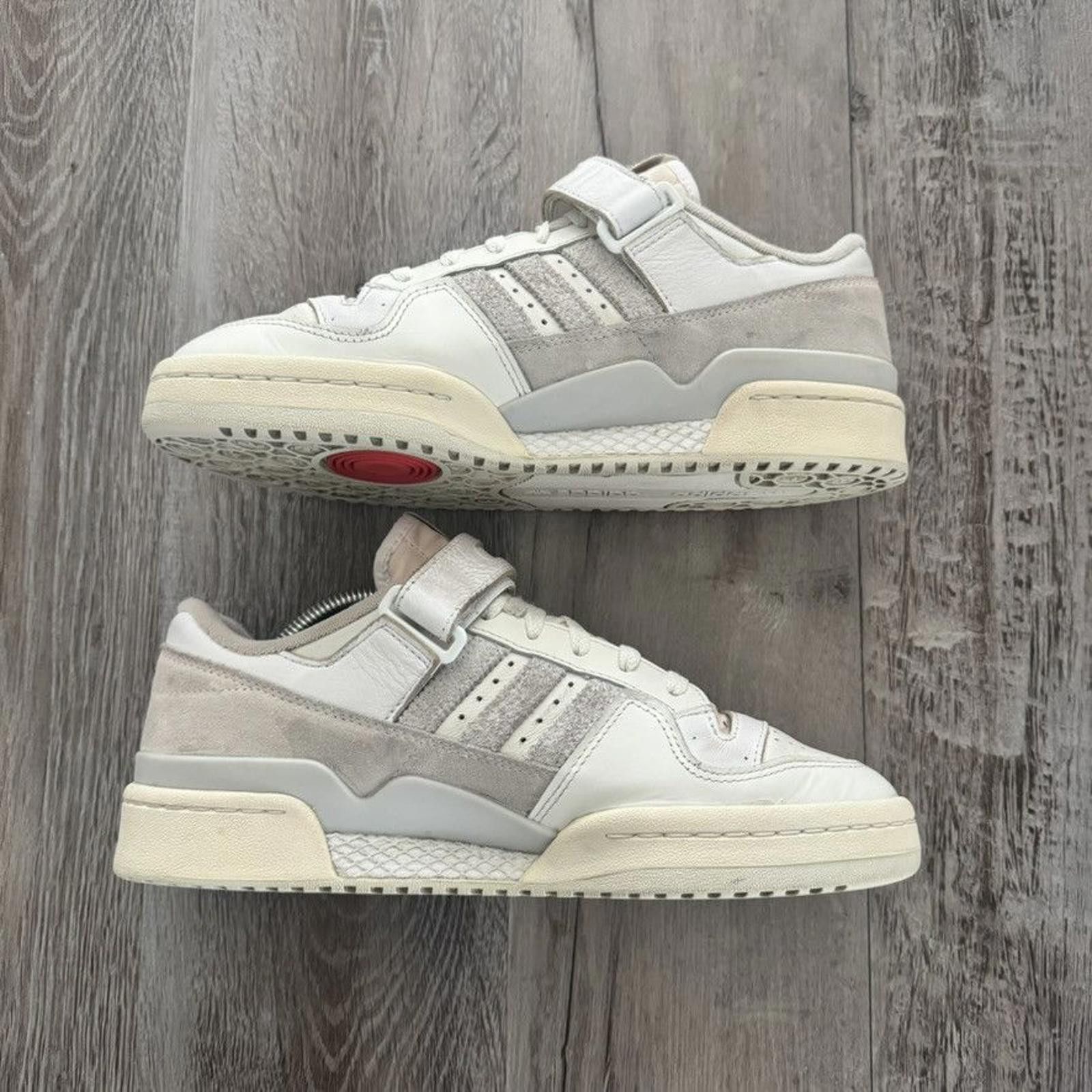 Adidas adidas • Forum 84 Low (9M) Size US 9 / EU 42 - 3 Thumbnail