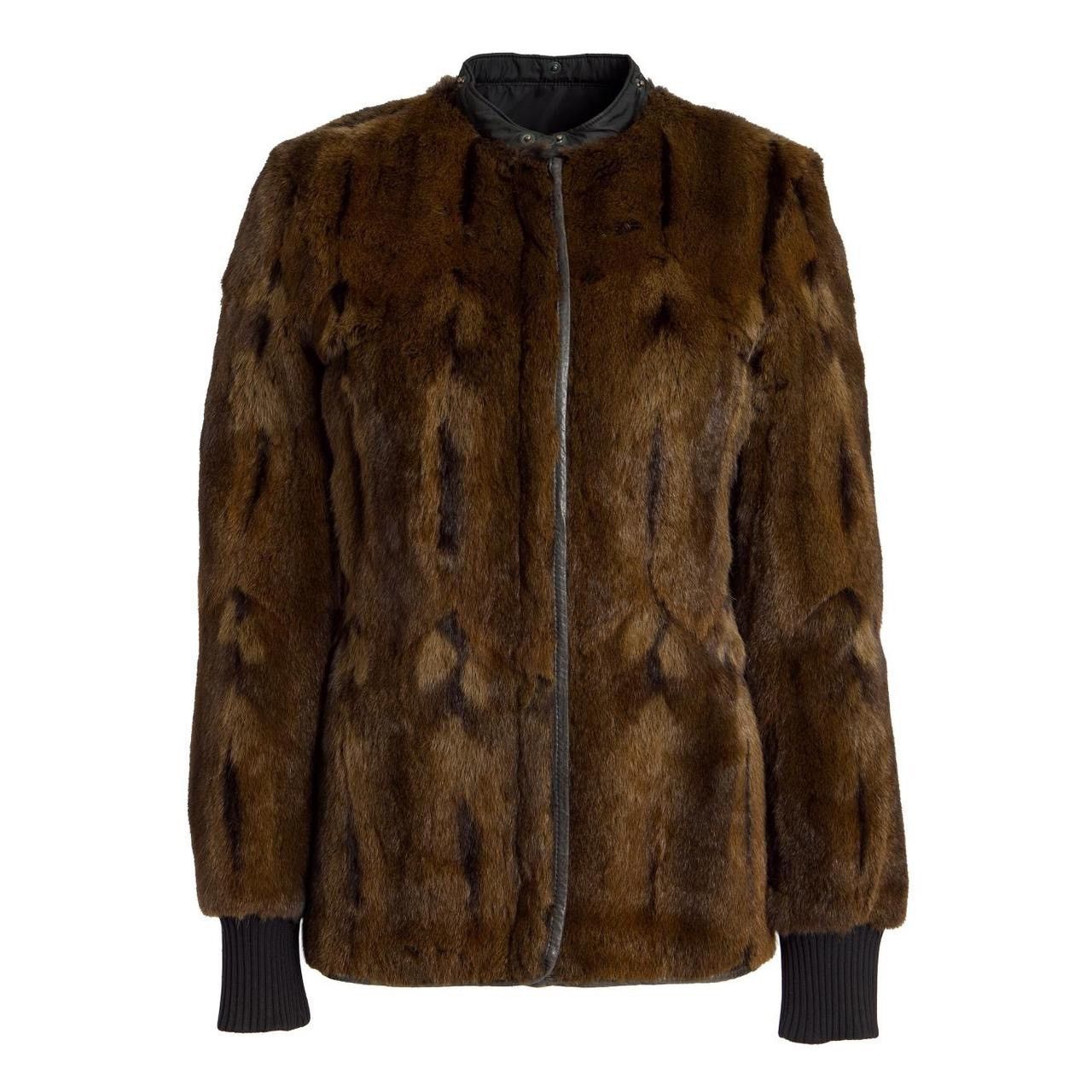 Prada REVERSIBLE FUR JACKET Size M / US 6-8 / IT 42-44 - 2 Thumbnail