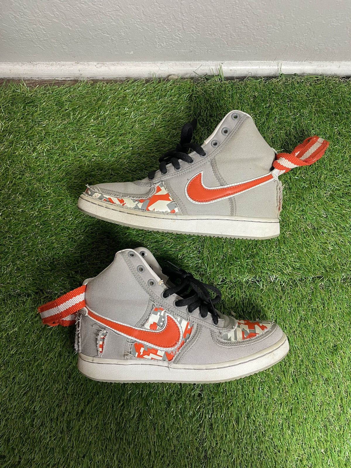 Nike 2004 Nike Vandal Hi Grey Orange High 310067-081 Women’s 9 Size US 9 / IT 39 - 3 Thumbnail