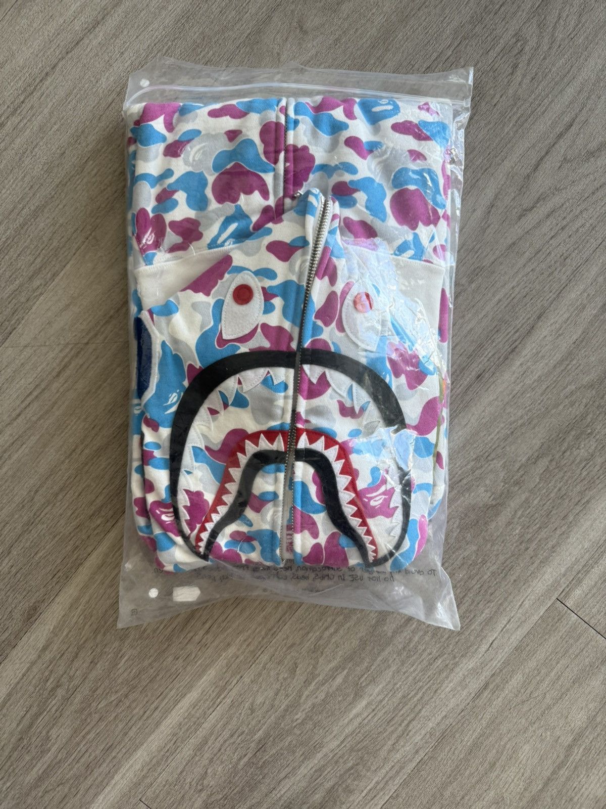 Bape Bape Yokohama Separate shark full zip Size US S / EU 44-46 / 1 - 2 Thumbnail