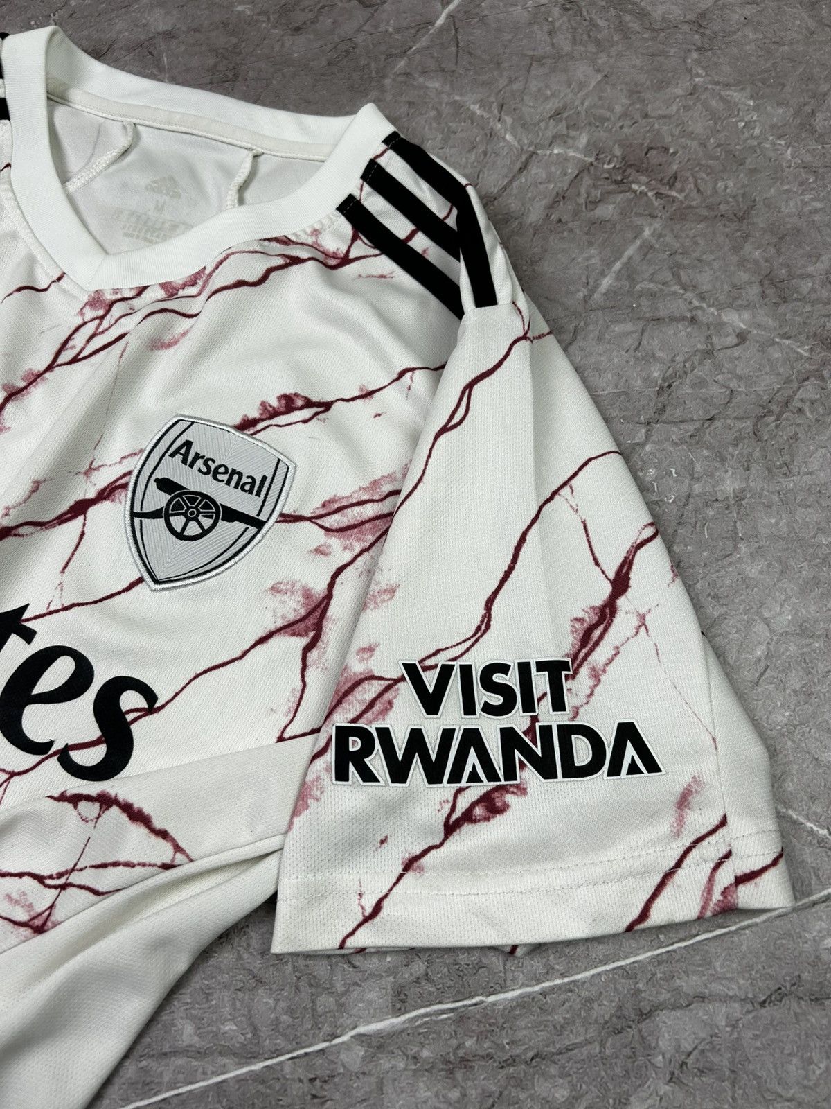 Adidas Adidas Arsenal soccer jersey Size US M / EU 48-50 / 2 - 5 Thumbnail