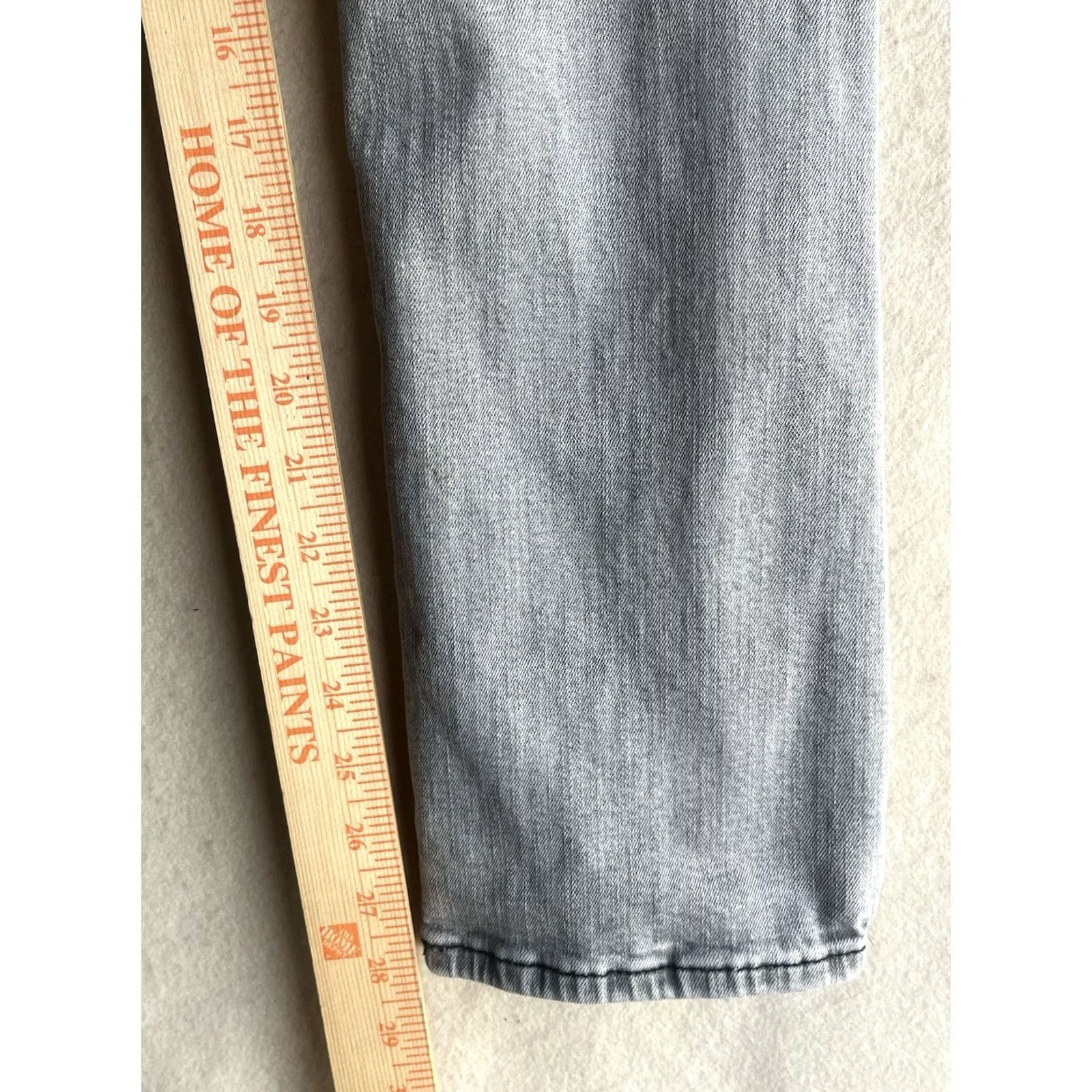Levi's Levi's 511 Jeans Men Size 32x32 Distressed Straight Fit Gray 100% Cotton Denim Button Zip Pocket 5-Pocket Design Regular Size Type Size US 32 / EU 48 - 5 Thumbnail