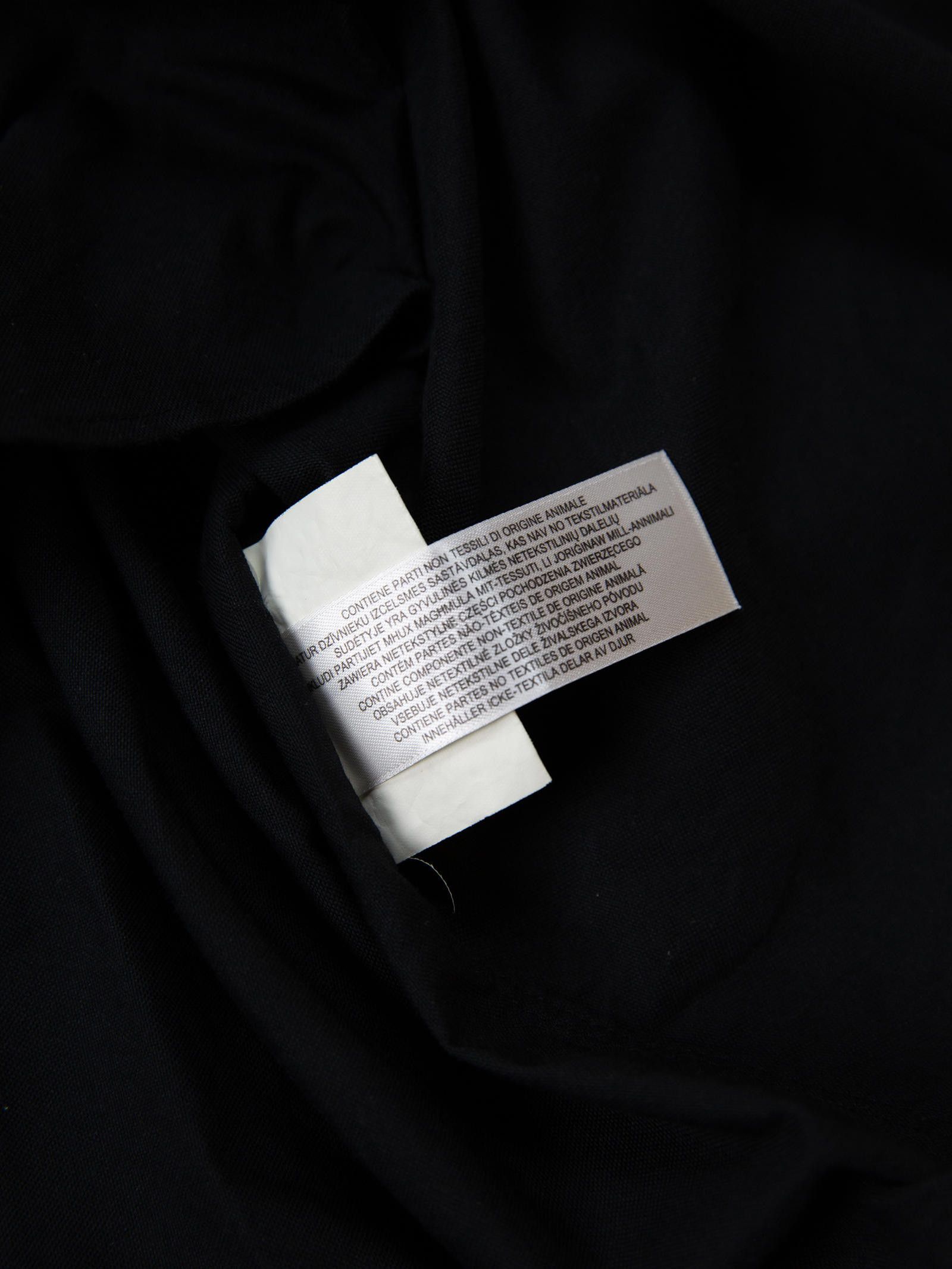 Burberry Burberry Mens Black Chain Detail Shirt Medium Black Size US M / EU 48-50 / 2 - 8 Thumbnail