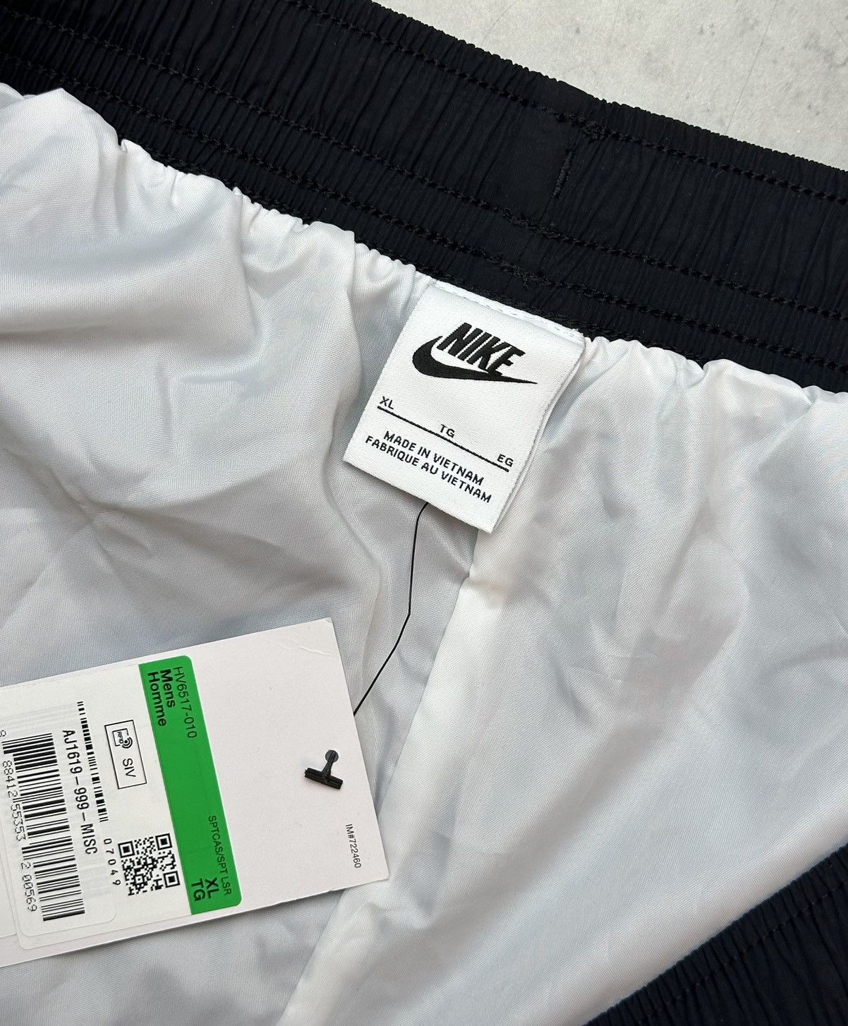 Nike Nike TN Track Pants Swoosh Nylon Drill Sizes XL New Size US 36 / EU 52 - 12 Thumbnail