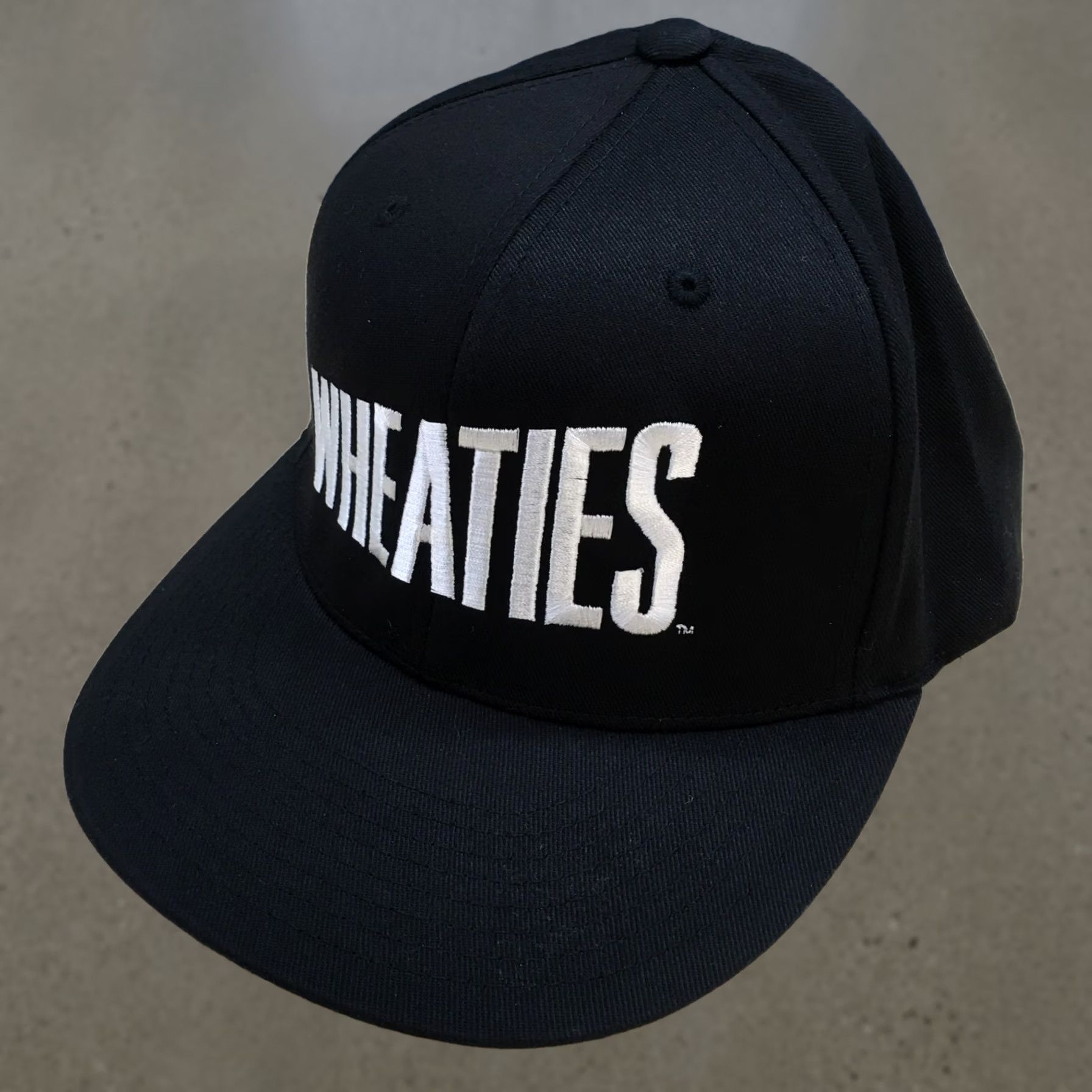 Vintage Mens Wheaties Baseball Cap Black Fitted Curved Brim Embroidered Logo Yupoong S-M Size ONE SIZE - 1 Thumbnail
