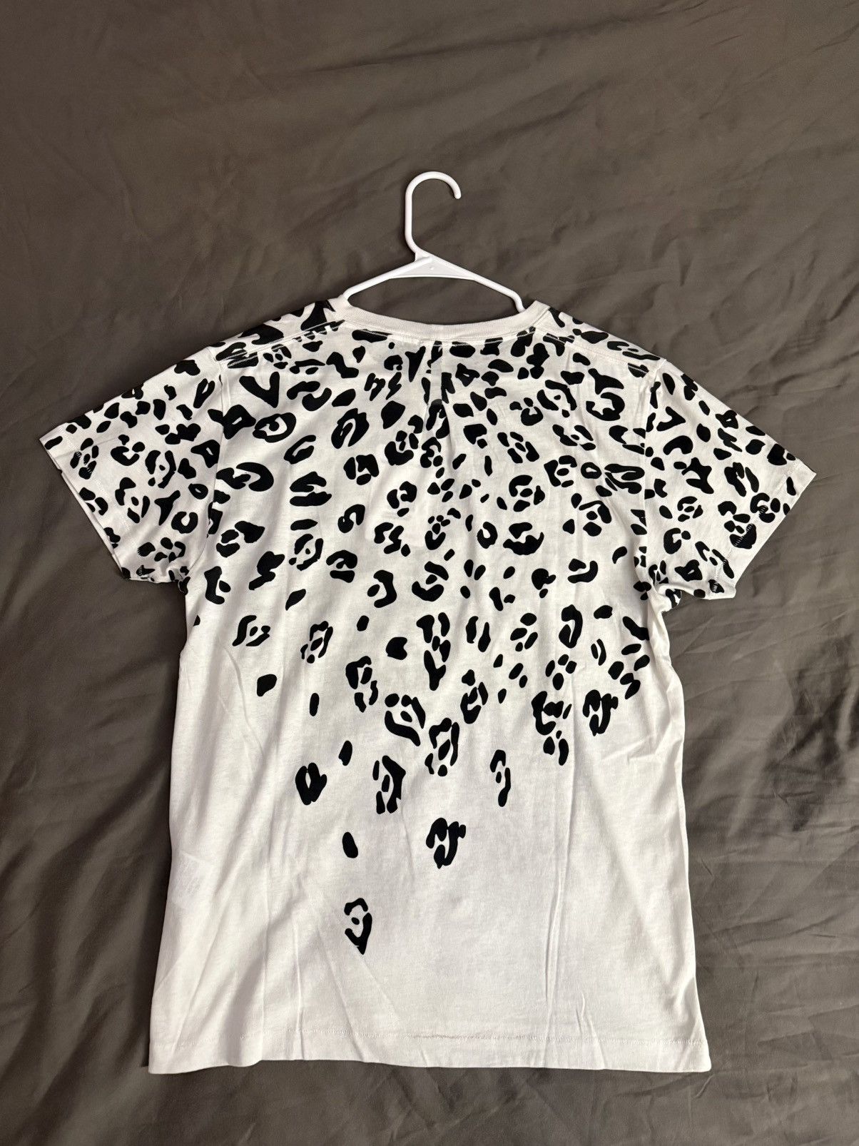 Saint Laurent Paris Leopard print Saint Laurent t-shirt Size US L / EU 52-54 / 3 - 3 Thumbnail