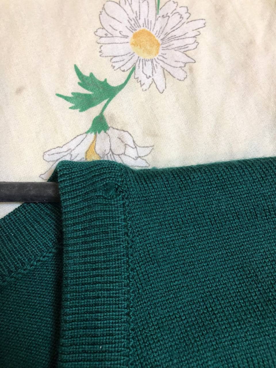 Lacoste Lacoste VINTAGE Lacoste V-Neck Acrylic Sweater Size US XXL / EU 58 / 5 - 6 Thumbnail