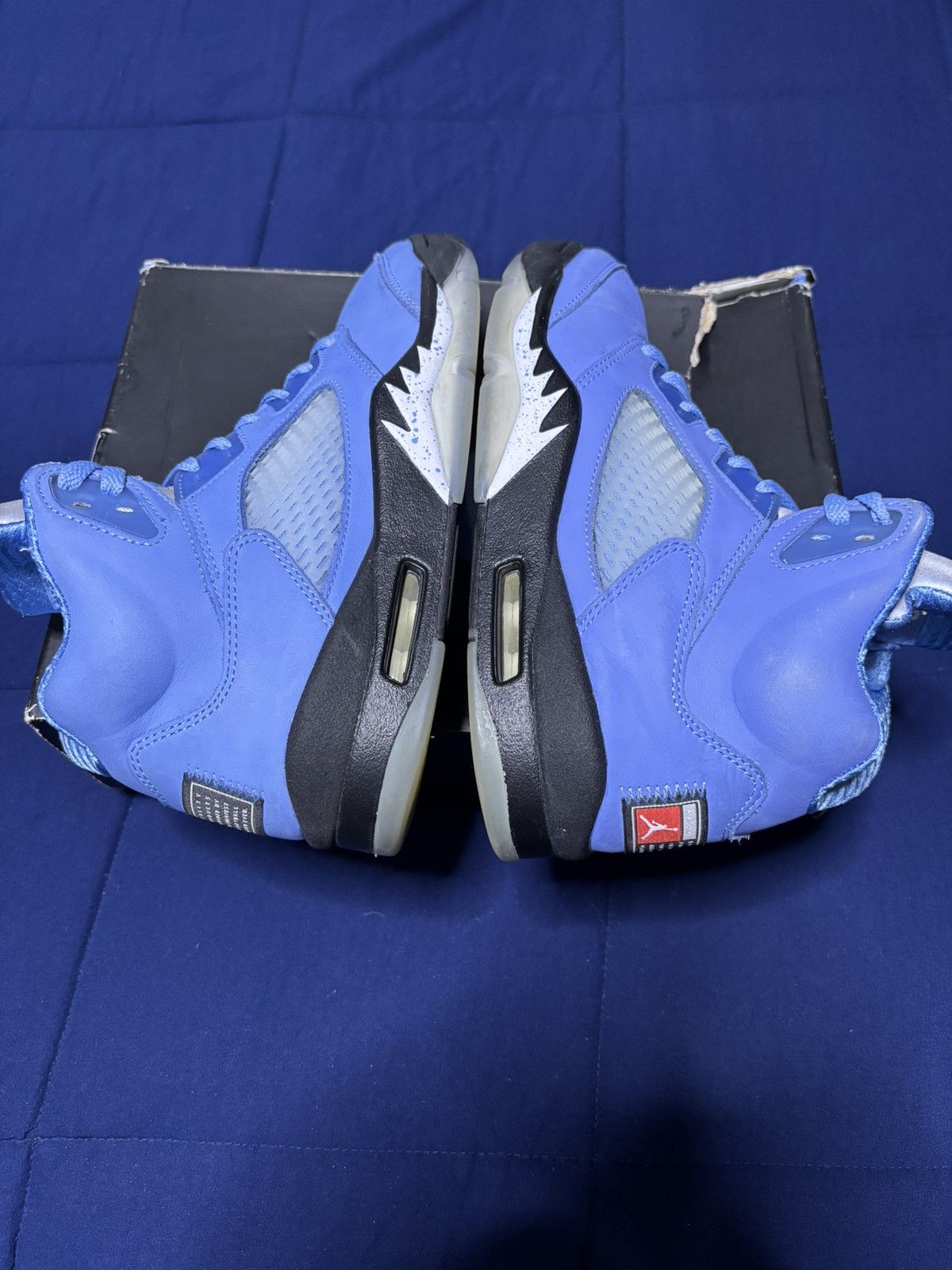 Jordan Brand Jordan 5 Retro SE UNC 2023 Size 9 Size US 9 / EU 42 - 2 Thumbnail