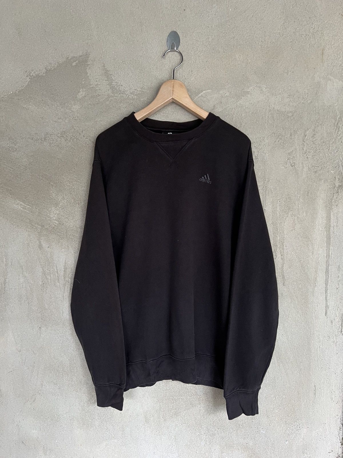 Adidas Adidas Small Logo Sweatshirt Size US M / EU 48-50 / 2 - 2 Thumbnail