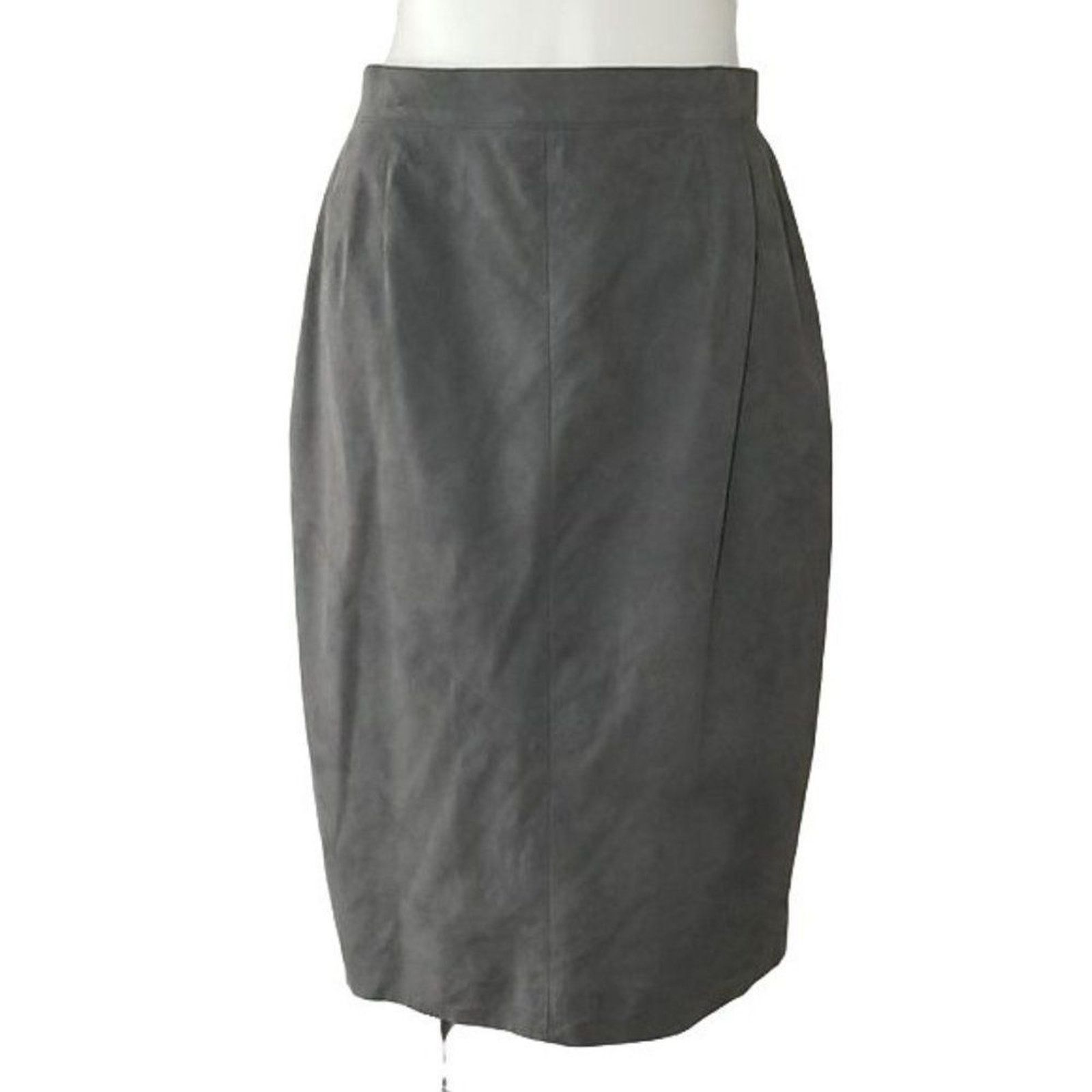 Vintage Vintage Austin Reed Grey Magna Suede Skirt Size 34" / US 12 / IT 48 - 1 Thumbnail