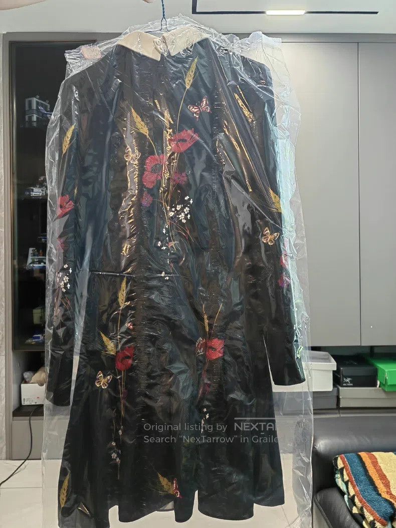 Valentino Valentino Main line heavy dress Size S / US 4 / IT 40 - 2 Thumbnail