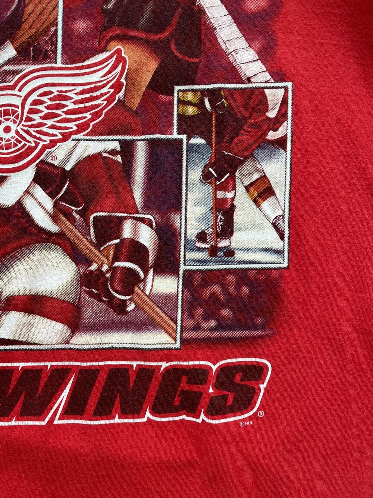 Nutmeg Nutmeg Mills Lee Sport Detroit Red Wings NHL VTG 90s Tee L Size US L / EU 52-54 / 3 - 8 Thumbnail