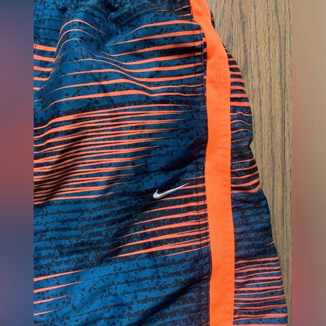 Nike Nike Board Shorts Bermuda Men M Regular Multicolor Size US 31 - 2 Thumbnail