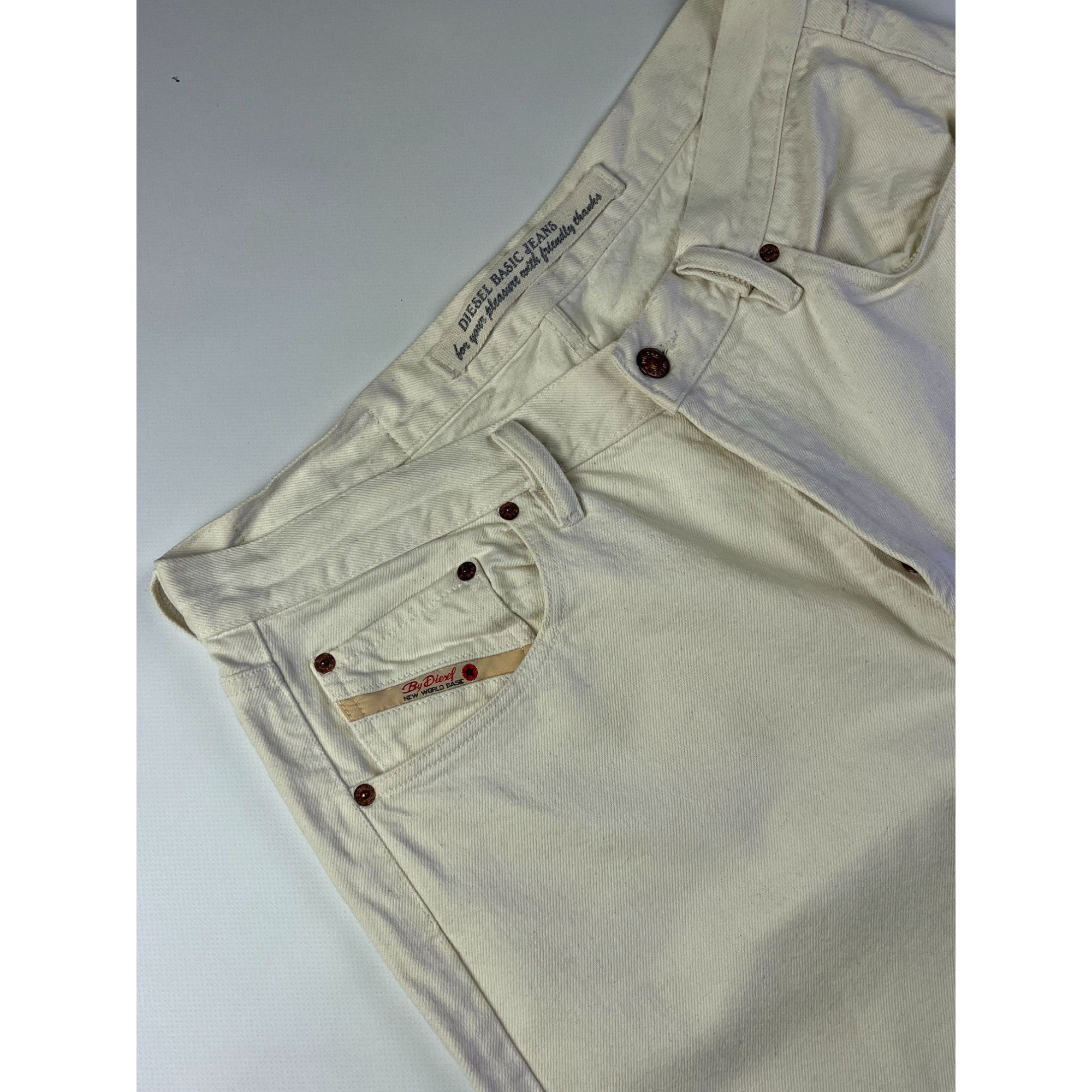 Diesel × Vintage Vintage Diesel Basic Jeans White Made In Italy Size US 34 / EU 50 - 5 Thumbnail