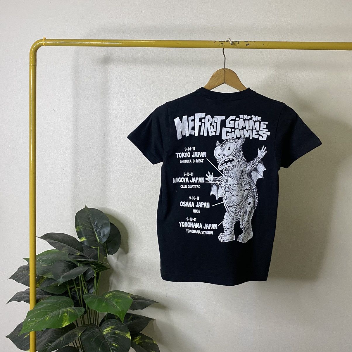 Band Tees Me First and the Gimme Gimmes Japan Tour 2011 Tee Size US XS / EU 42 / 0 - 5 Thumbnail