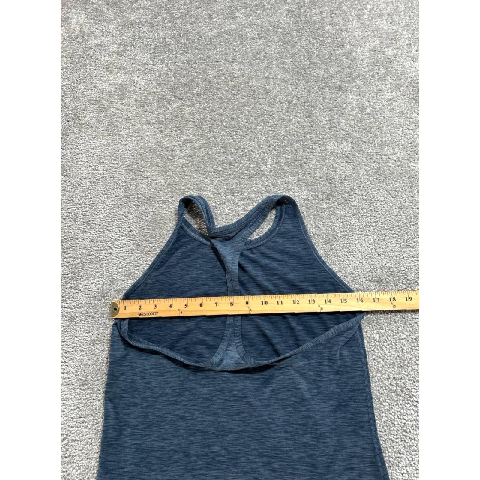 Athleta Athleta Transcend Racerback Tank Top Womens Small Gray Stretch Yoga Shirt Size S / US 4 / IT 40 - 5 Thumbnail