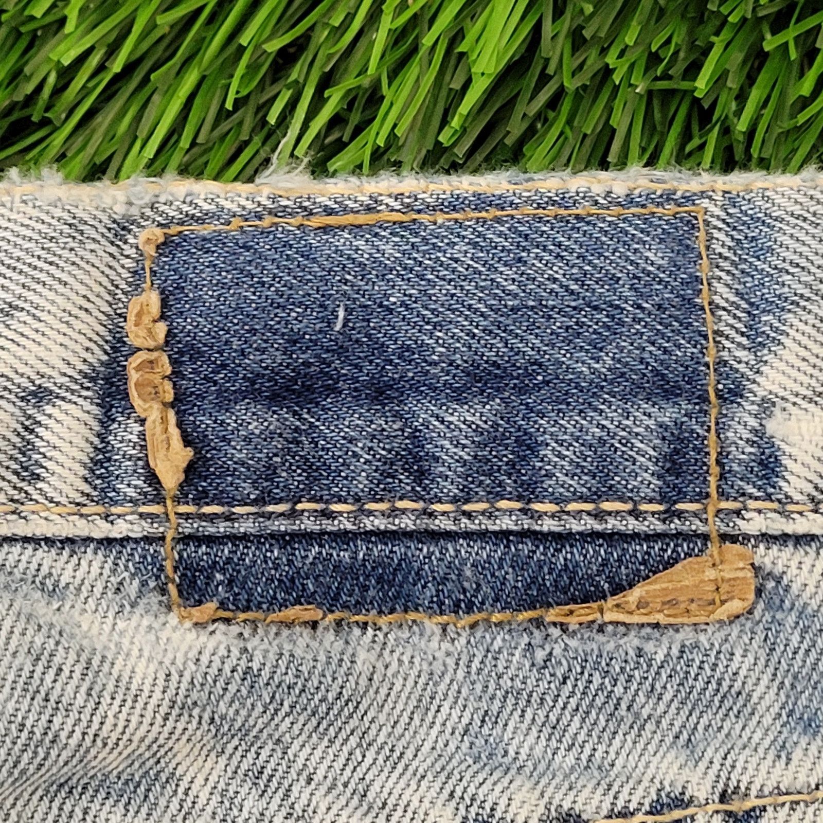 Levi's Vintage LEVIS 573 Tapered Jeans Womens 16/18 34x31 Acid-Wash Size 40" / US 18 - 17 Thumbnail