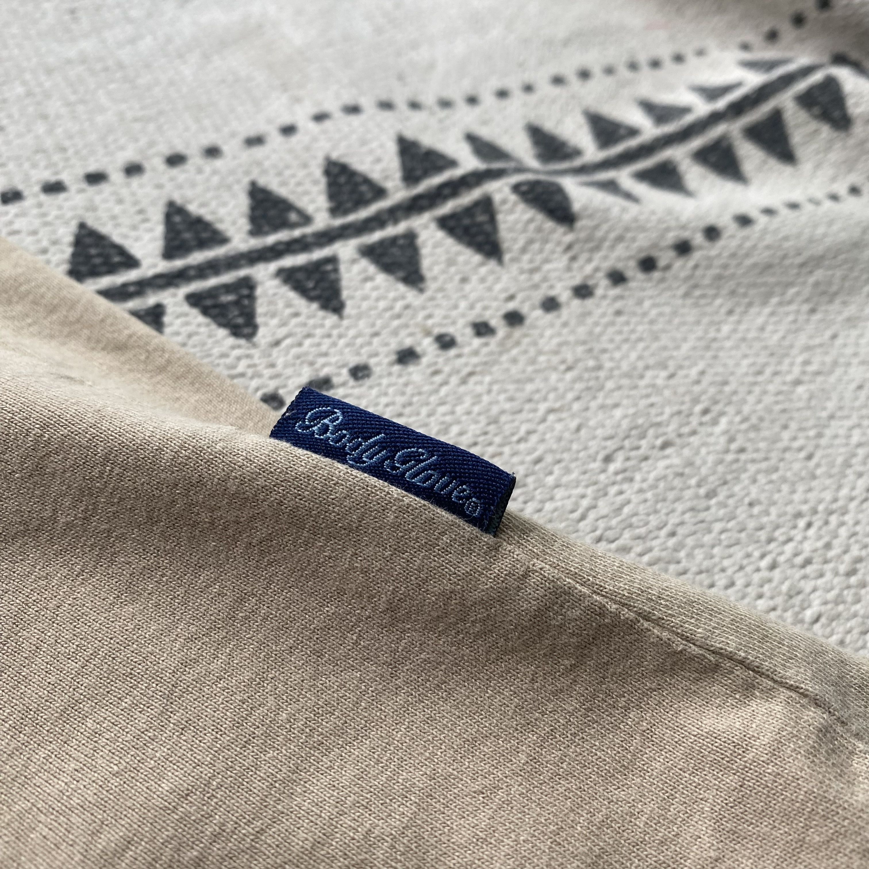 Body Glove 🌊 Vintage Surf Body Glove tee center logo Surf Skater vibe Size US S / EU 44-46 / 1 - 7 Thumbnail