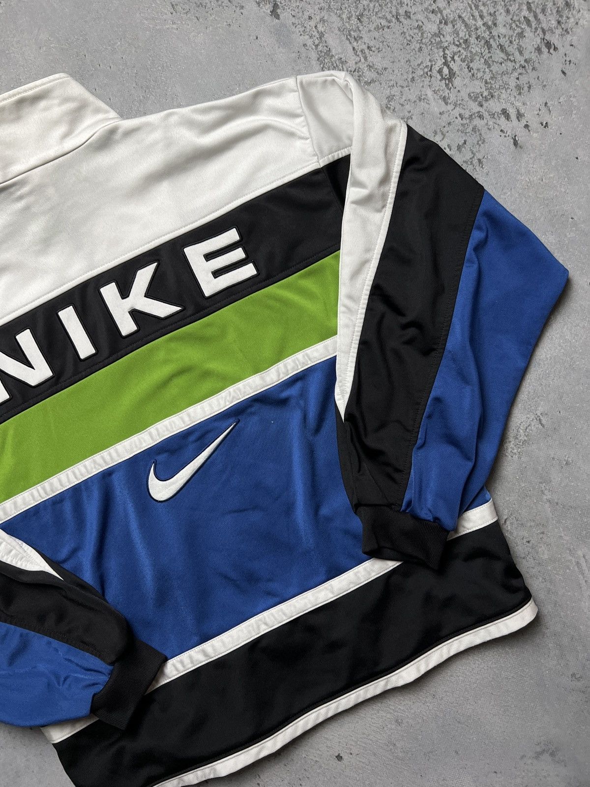 Nike 🇺🇸 Nike Vintage Zipper Jacket central swoosh logo y2k 90s Size US L / EU 52-54 / 3 - 6 Thumbnail