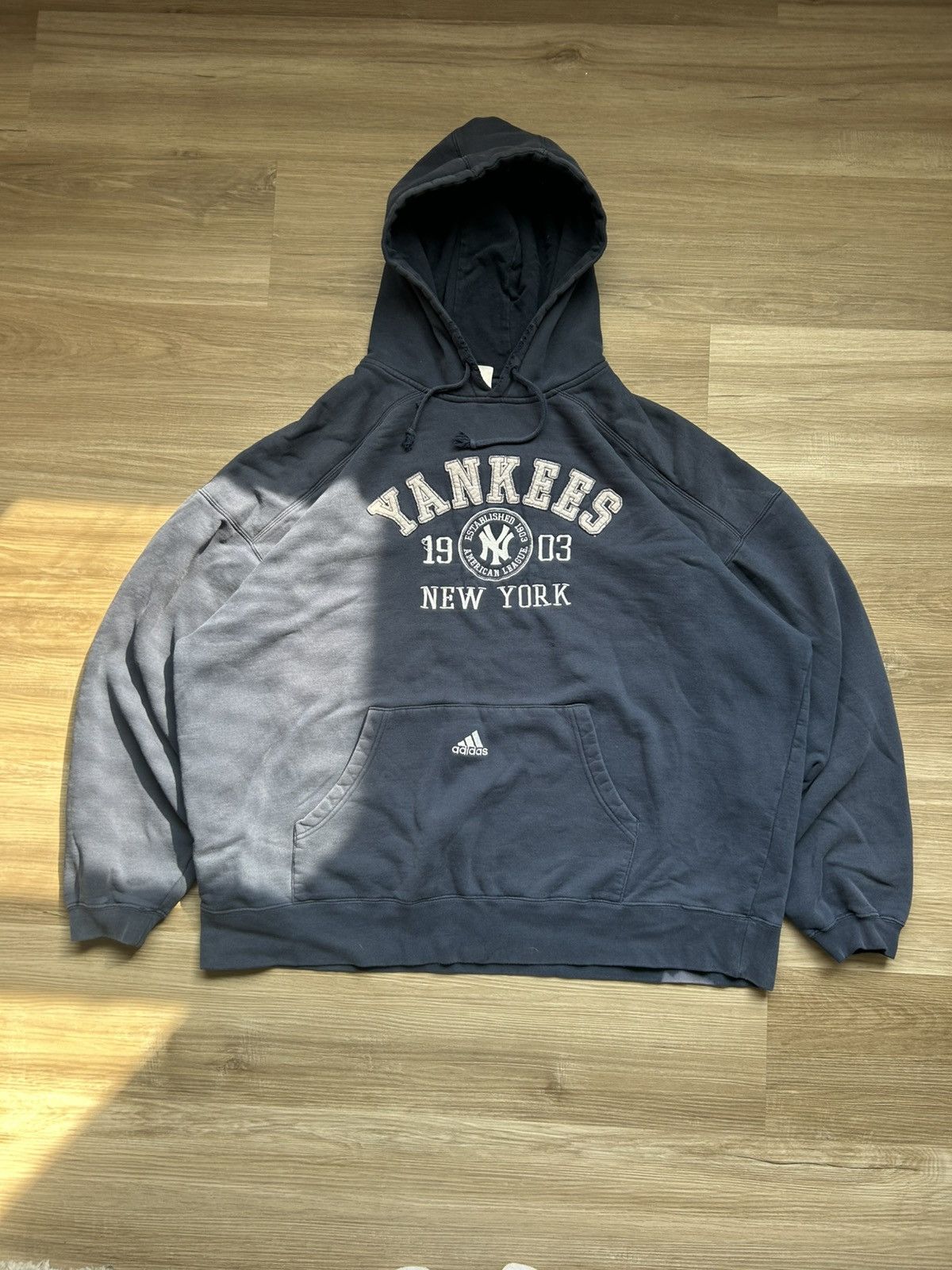 New York Yankees Vintage New York Yankees Hoodie Size US XL / EU 56 / 4 - 1 Thumbnail