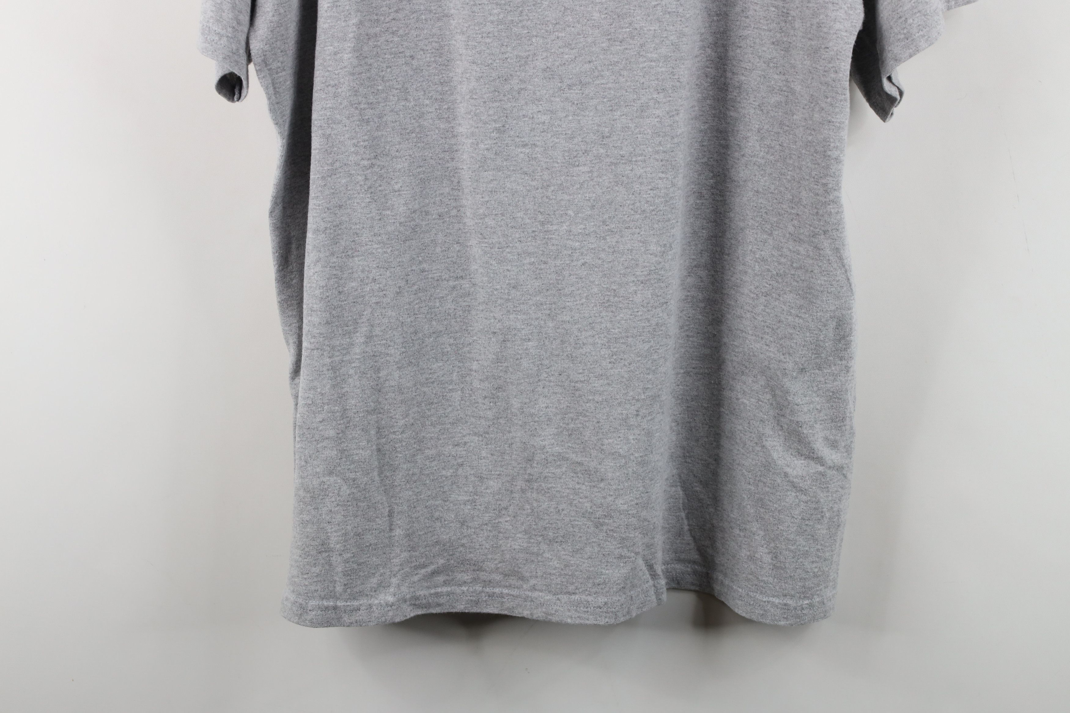 Vintage Vintage Y2K University of Kentucky Short Sleeve T-Shirt Gray Size US L / EU 52-54 / 3 - 12 Thumbnail