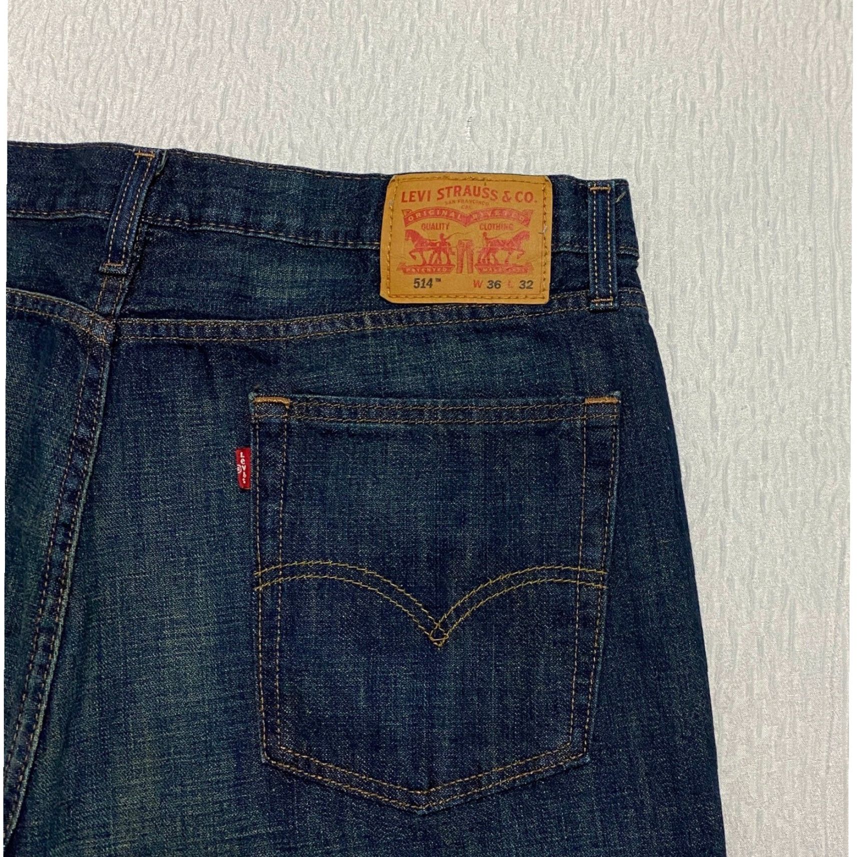 Levi's Levis 514 Levi's 514 Straight Fit Jeans 36x32 Denim Blue 5-Pocket Mens Regular Straight Jeans - Dark Wash Cotton Denim Men Jeans 36 Inseam Blue Size US 36 / EU 52 - 3 Thumbnail