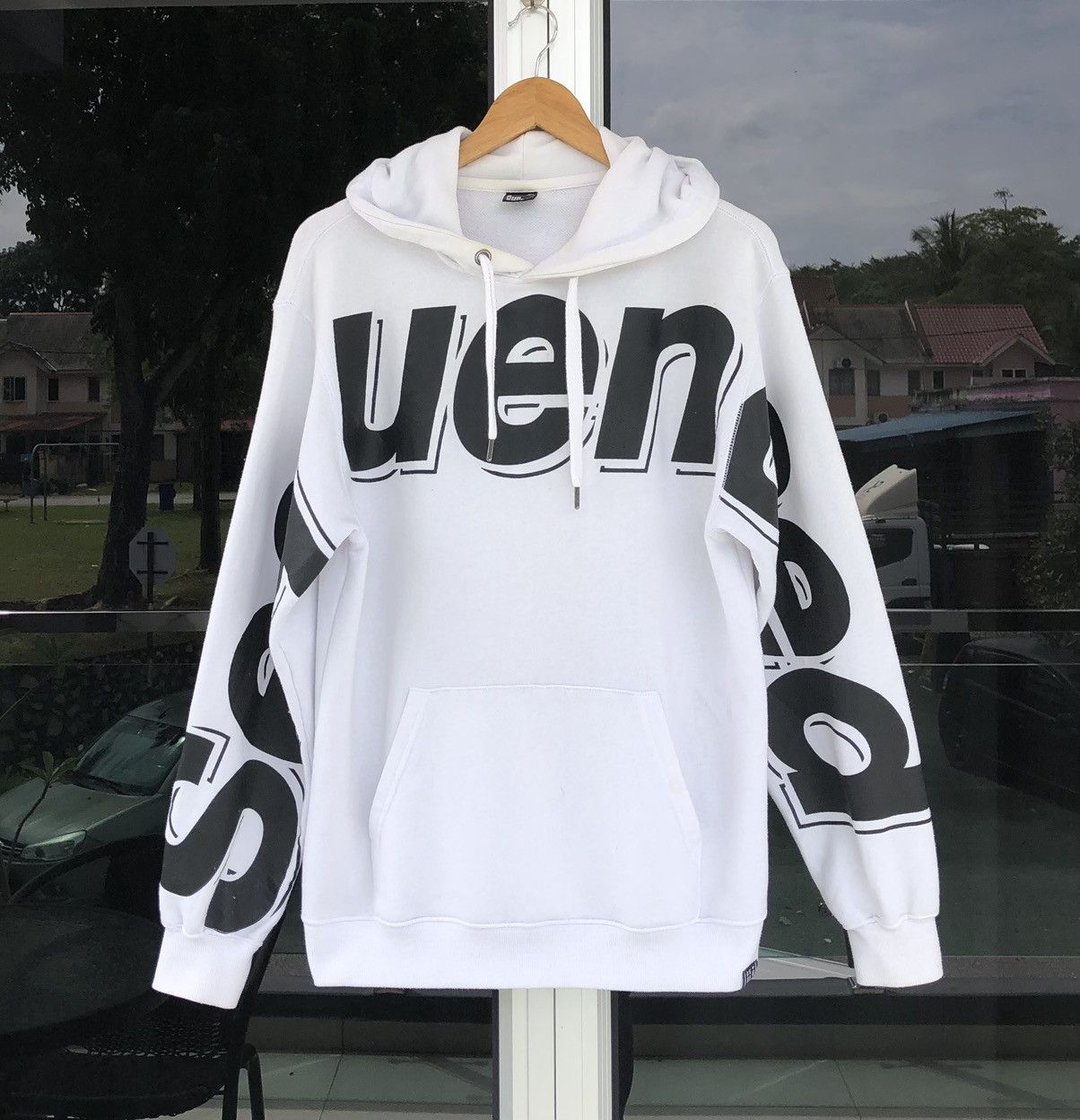 Japanese Brand B One Soul Big Spellout Printed Hoodies Size US L / EU 52-54 / 3 - 1 Thumbnail