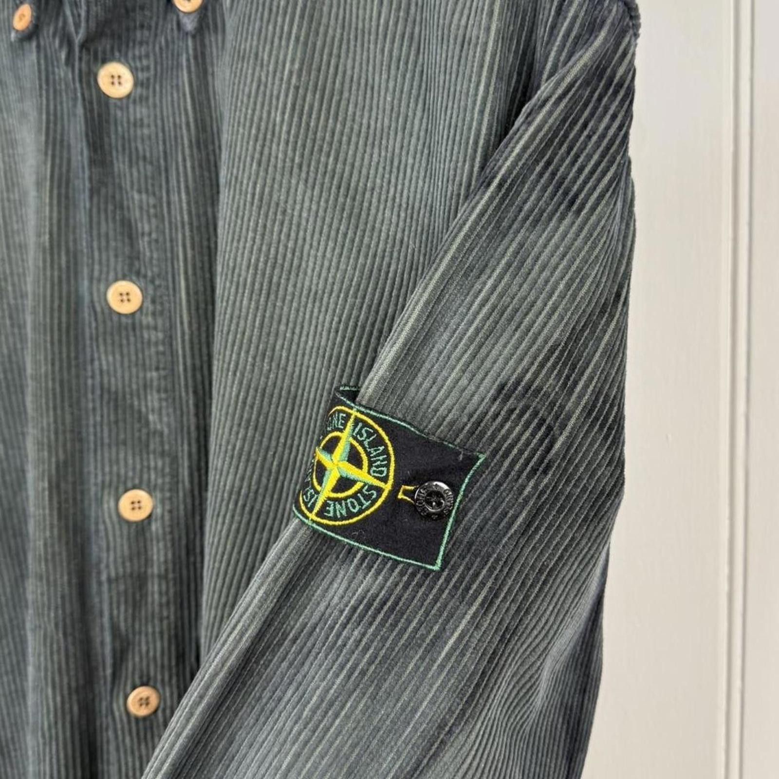 Stone Island Stone Island 1993 Jumbo Corduroy Over Shirt Size US M / EU 48-50 / 2 - 3 Thumbnail