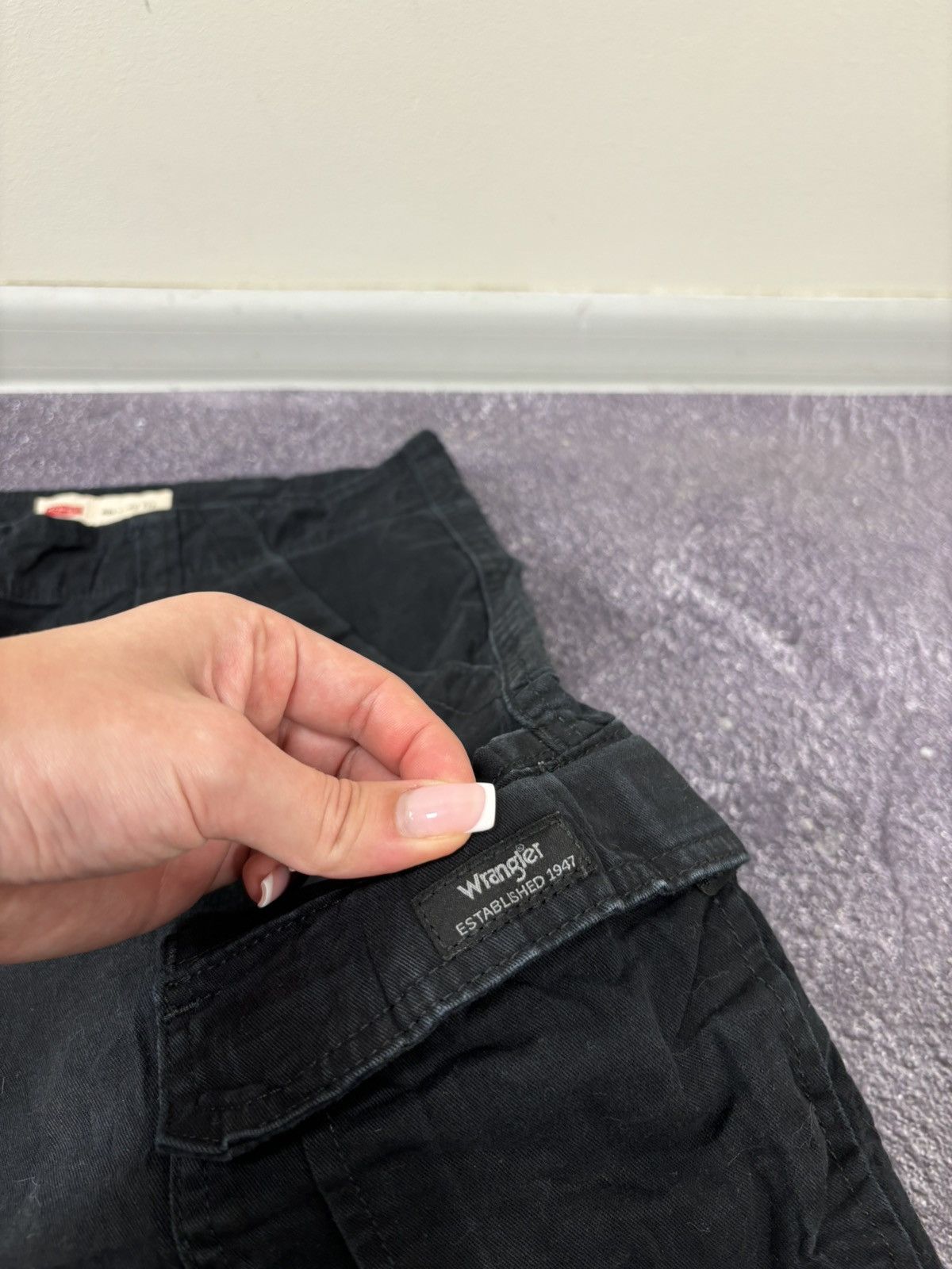 Vintage Vintage Wrangler Relaxed Fit Y2K Military Hype Cargo Shorts Size US 36 / EU 52 - 6 Thumbnail