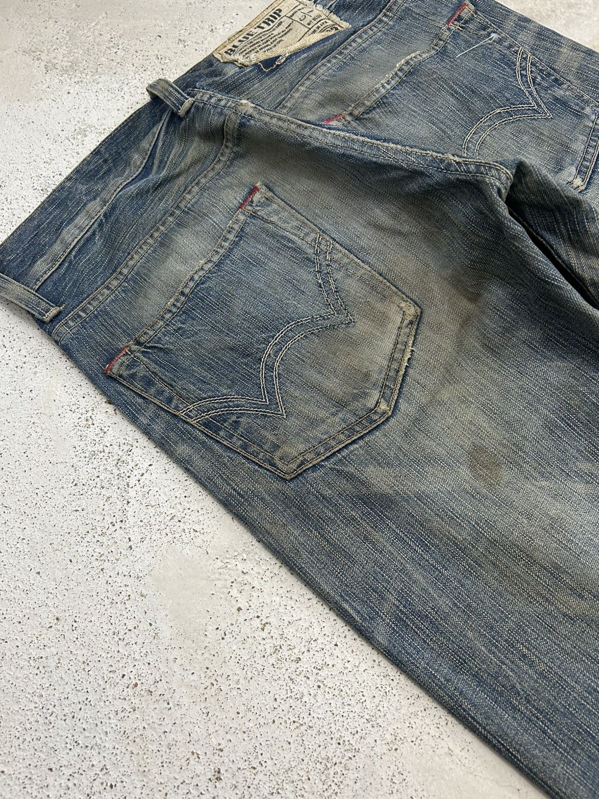 Edwin Vintage Edwin 503 Blue Trip Mud Washed Distressed Size US 33 - 10 Thumbnail