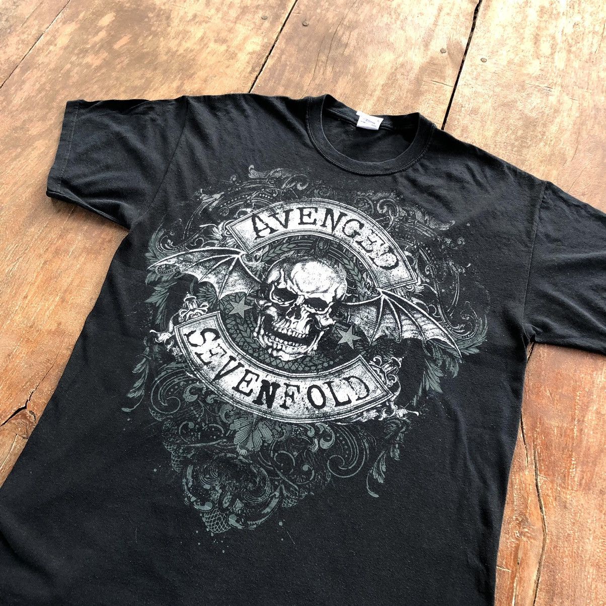 AVENGED SEVEN FOLD バンT mare Avenge Sevenfold A7X Vintage 2000's Y2K Band T-shirt by GTS