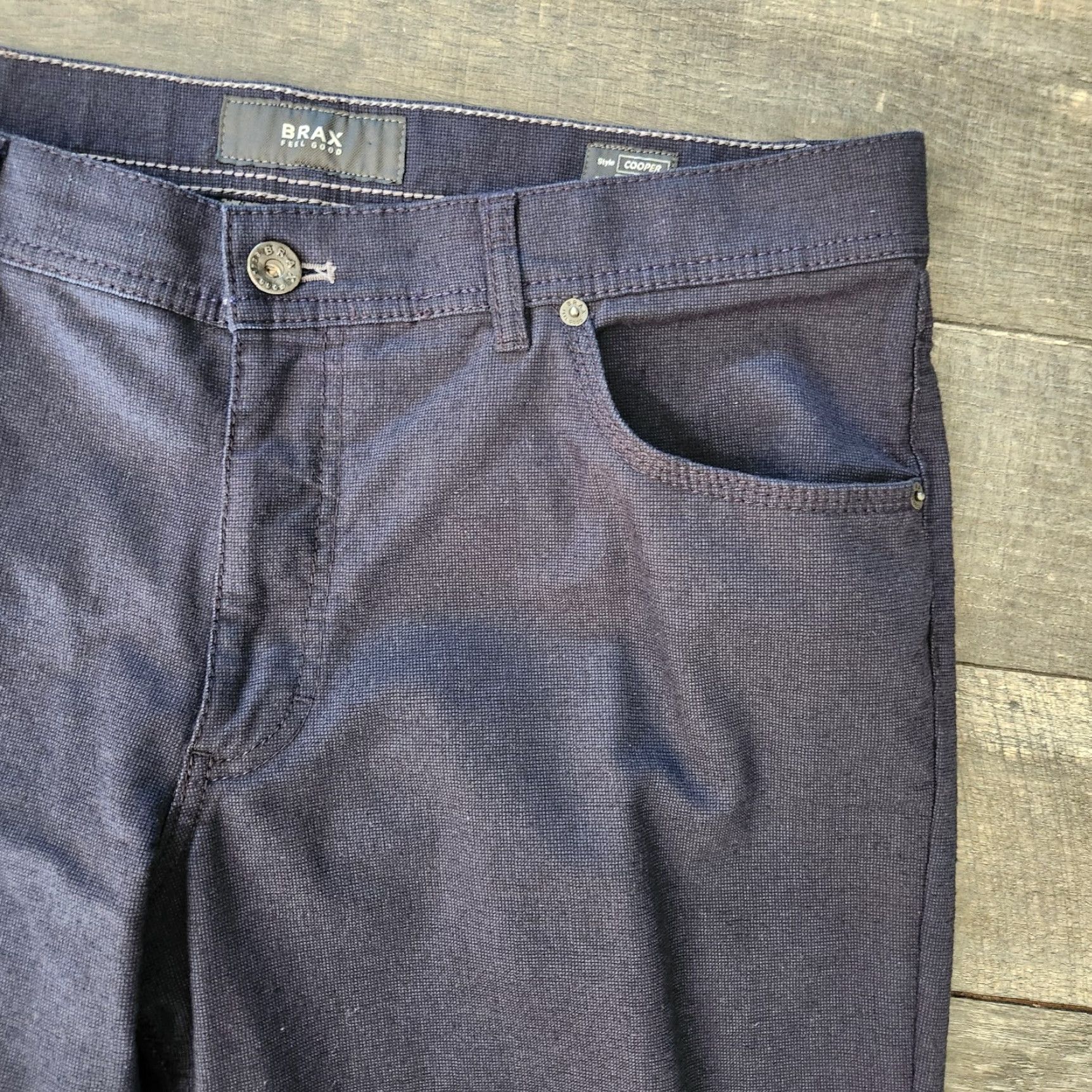 BRAX BRAX Cooper Fancy Regular Fit Flat Chino Pants Mens 38 x 32 Gray Corduroy Regular Pants Men Gray Chino 90s-style not applicable Size US 38 / EU 54 - 4 Thumbnail