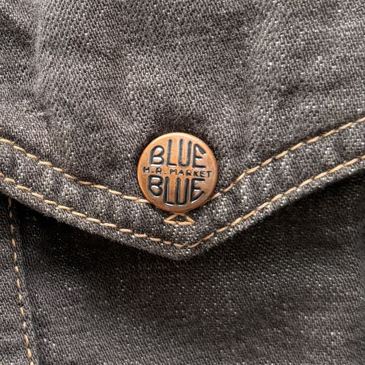 Blue Blue Japan Vintage Blue Blue Japan Denim Trucker Jacket Size US L / EU 52-54 / 3 - 22 Thumbnail