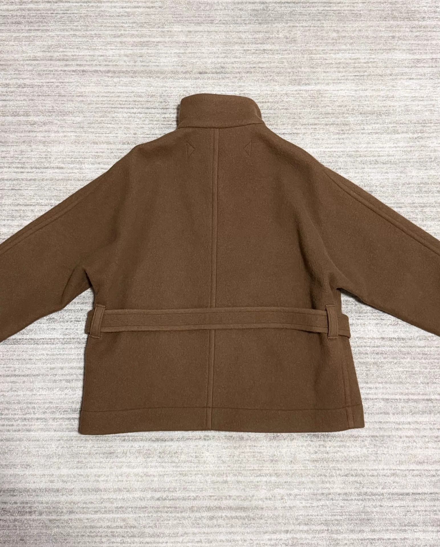 Lemaire Lemaire Burgundy Short Robe Coat Horn Buttons Size 34 Size XXS / US 00 / IT 34 - 3 Thumbnail