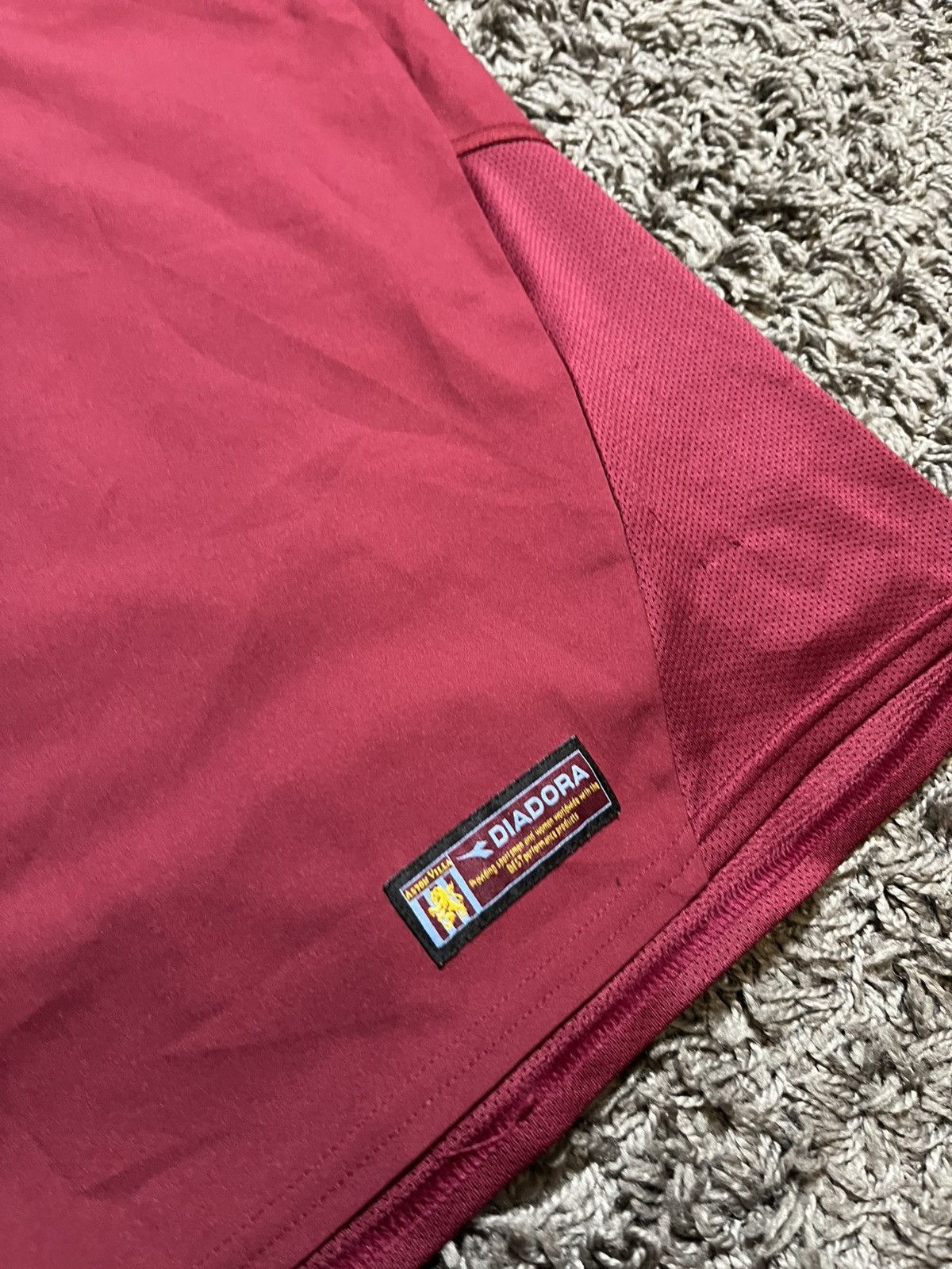 Diadora ASTON VILLA 2003/04 DIADORA VINTAGE SOCCER FOOTBALL JERSEY Size US S / EU 44-46 / 1 - 3 Thumbnail