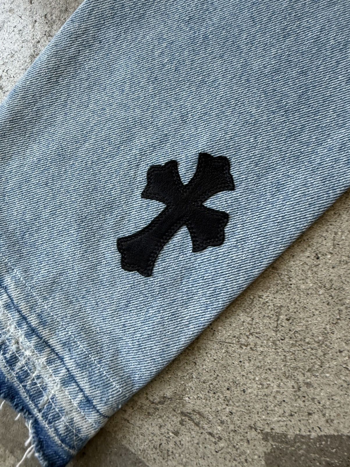 Chrome Hearts CHROME HEARTS CELEBRITY WEEKND 13 LEATHER CROSS LEVIS JEANS Size US 33 - 18 Thumbnail