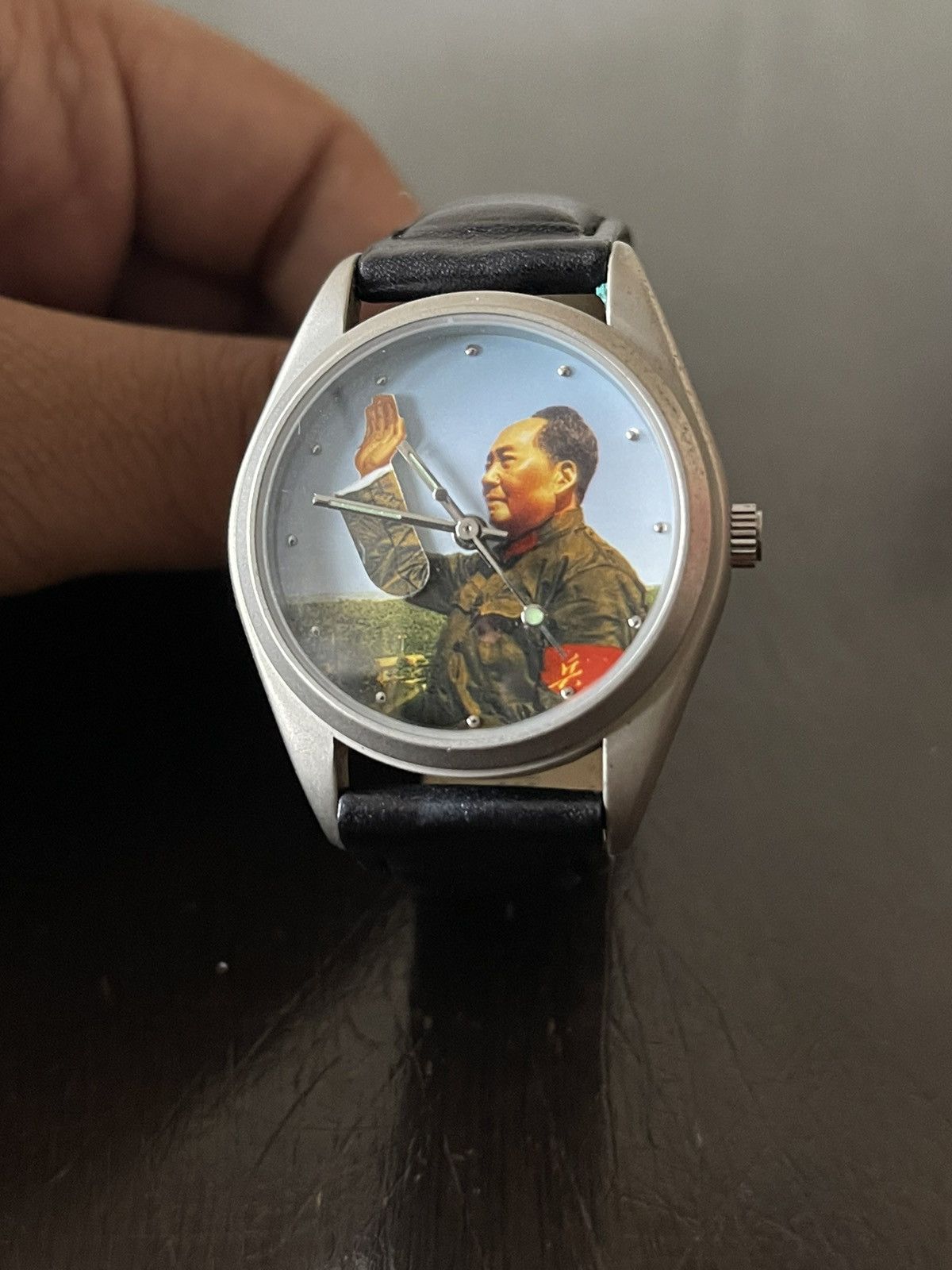 Shanghai Tang Shanghai Tang Mao Zedong Waving Manual Watches Size ONE SIZE - 3 Thumbnail