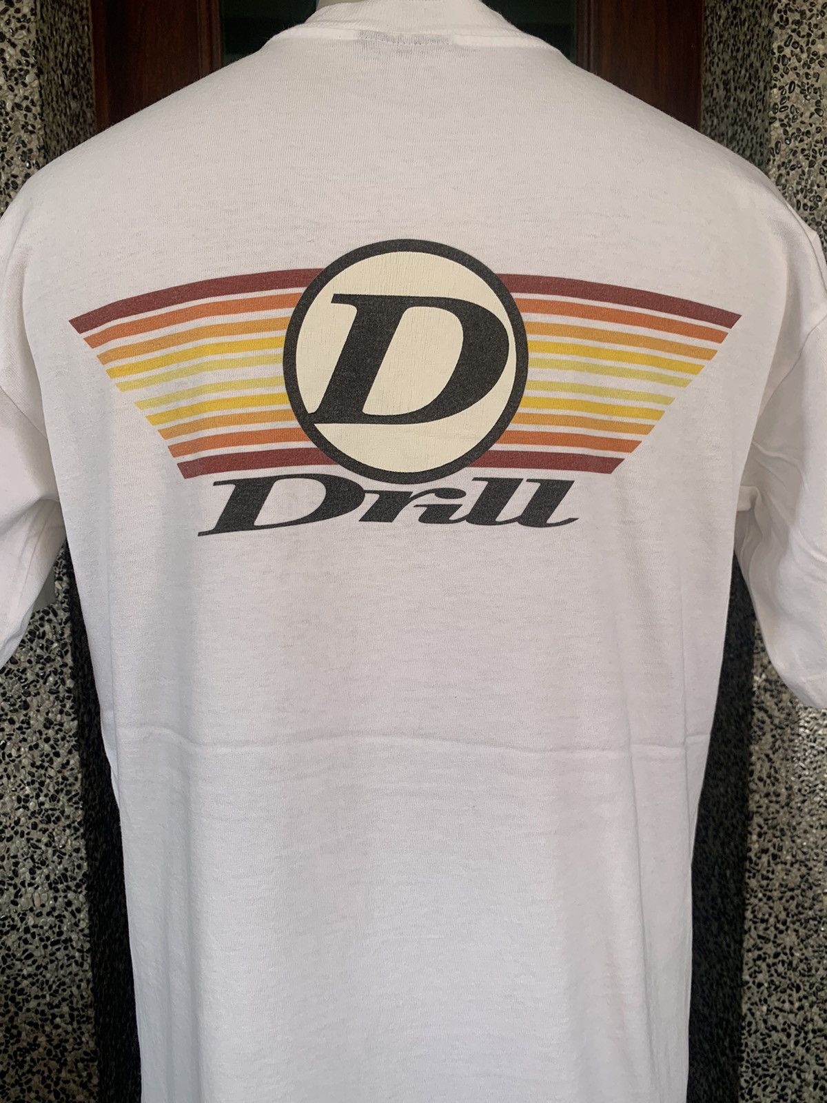 Vintage Vintage 90s Drill Streetwear Skate Surf T shirt Size US M / EU 48-50 / 2 - 2 Thumbnail
