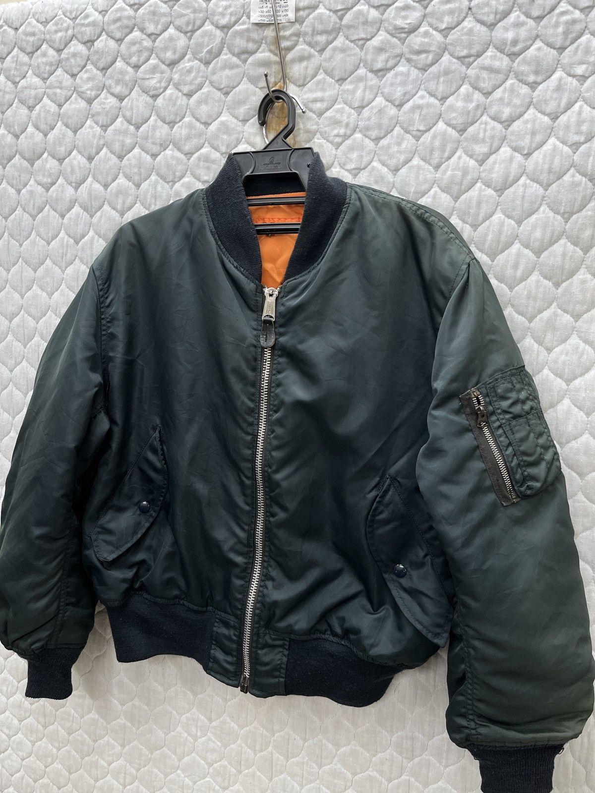 Vintage 🔥🔥🔥STEALS VTG USAF MA1 BOMBER JACKET Size US L / EU 52-54 / 3 - 3 Thumbnail