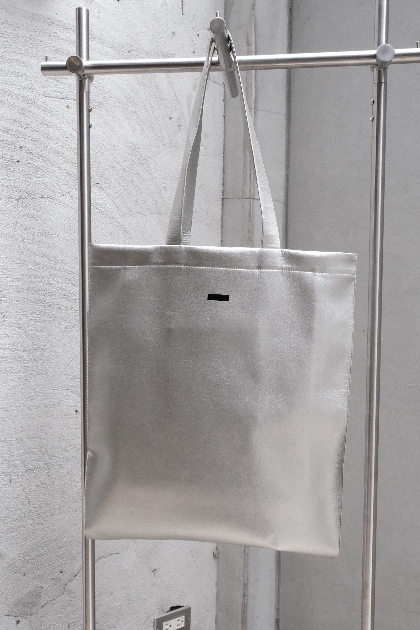 Stein SSStein Silver Oversize Tote Bag Size ONE SIZE - 2 Thumbnail