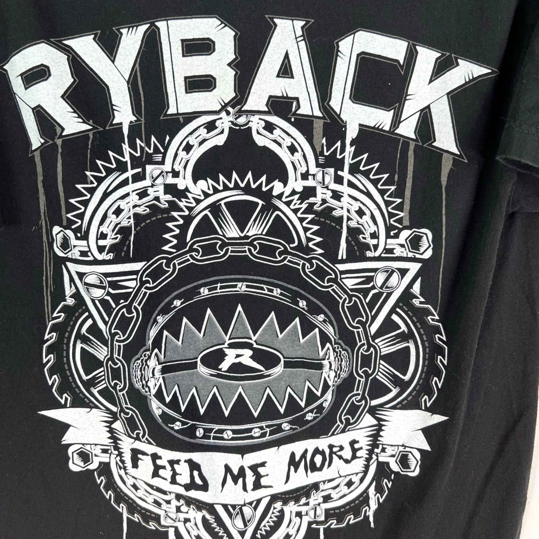 Vintage WWE Authentic T-Shirt Wrestling Ryback Feed Me More Black Shirt M Mens Short Sleeve Crew Neck 100% Cotton Graphic Tee 90s Sports Vintage No Size US M / EU 48-50 / 2 - 2 Thumbnail