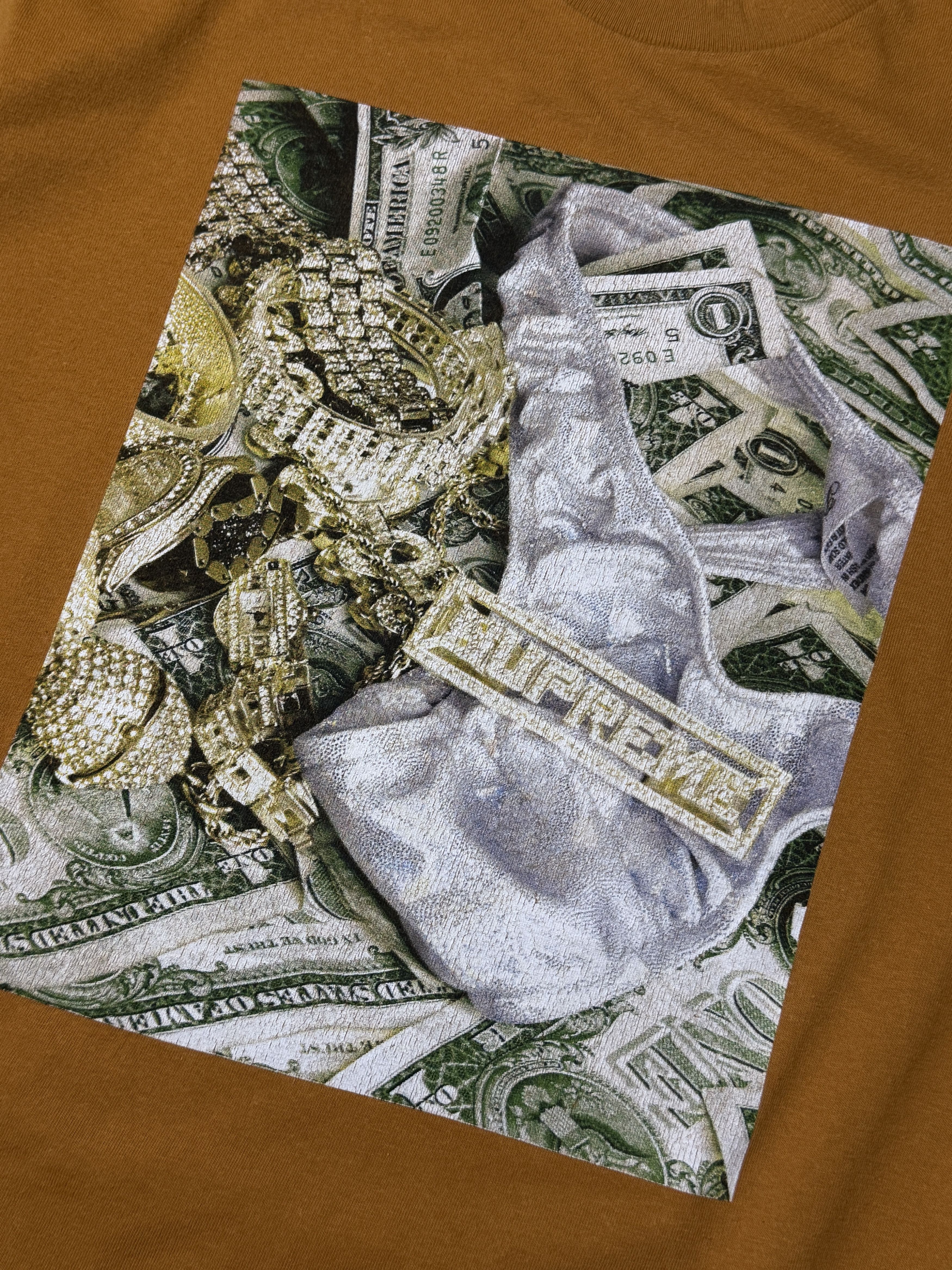 Supreme Supreme Bling Tee size Mediun Size US M / EU 48-50 / 2 - 7 Thumbnail