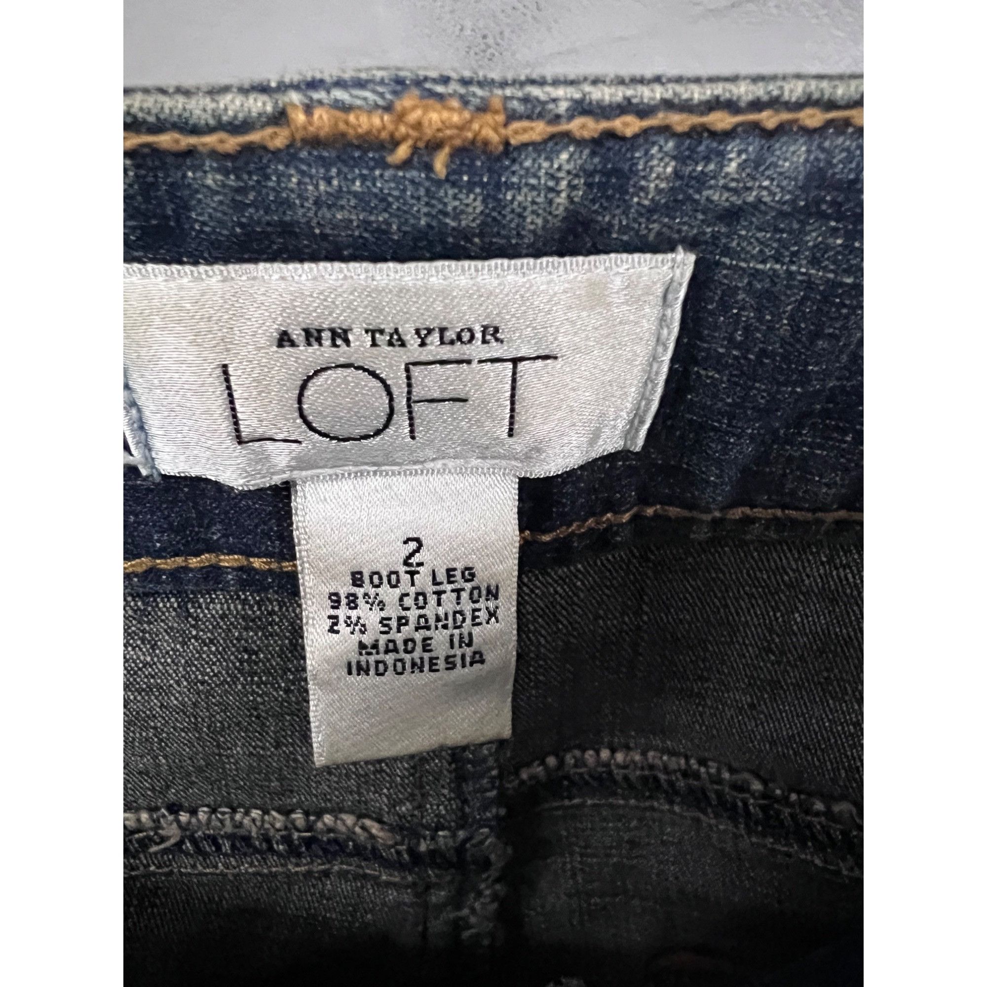 Vintage Ann Taylor Loft Womens Vintage Blue Denim Beaded Bootcut Jea Size 26" / US 2 / IT 38 - 5 Thumbnail