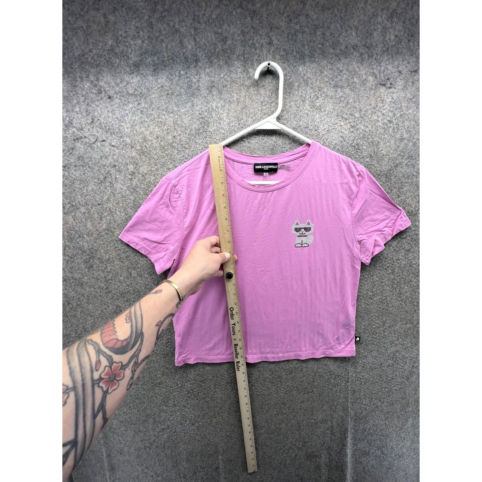 Karl Lagerfeld Karl Lagerfeld Paris Shirt Womens Small Pink Cat Rhinestone Cropped Top Size S / US 4 / IT 40 - 6 Thumbnail