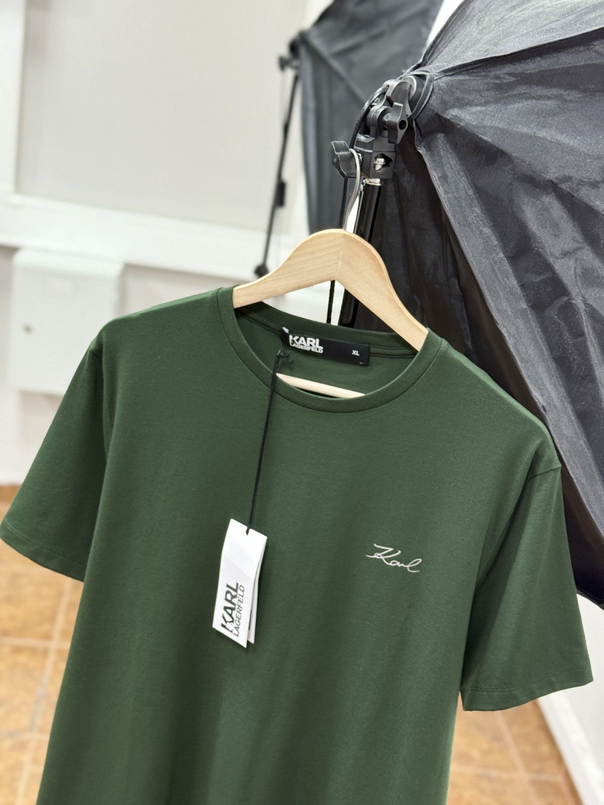 Karl Lagerfeld 🇫🇷 New❗️Karl Lagerfeld Classic Luxury T-Shirt Rare Size US XL / EU 56 / 4 - 2 Thumbnail