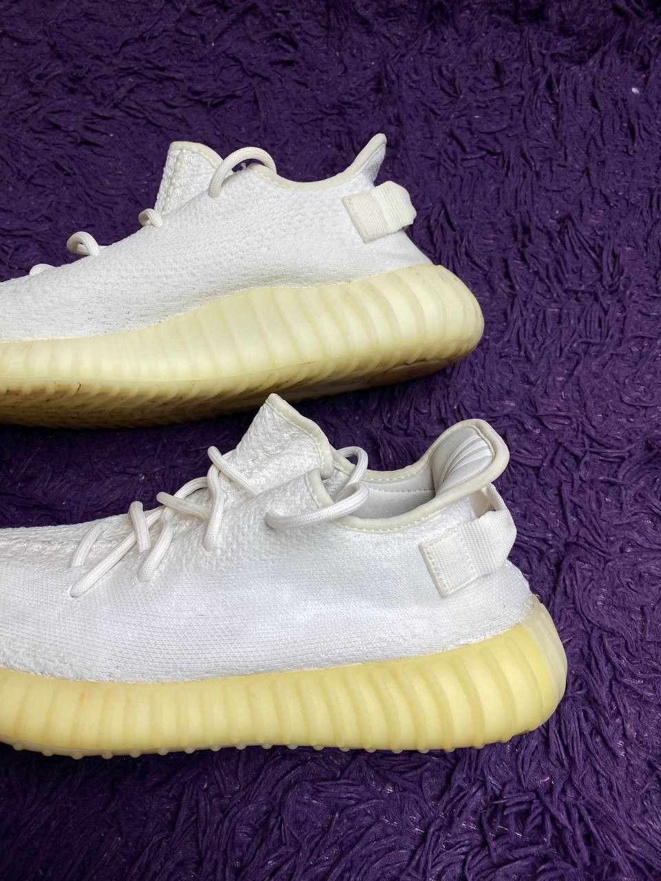 Adidas Adidas Yeezy Boost 350 V2 Cream Triple White Low Sneakers Size US 10.5 / EU 43-44 - 5 Thumbnail