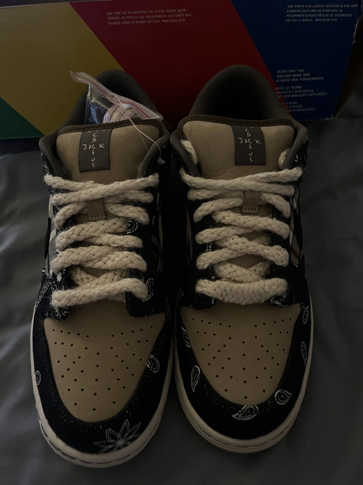 Nike × Travis Scott Travis Scott x Nike SB Dunk Low BRAND NEW Size US 8 / EU 41 - 2 Thumbnail