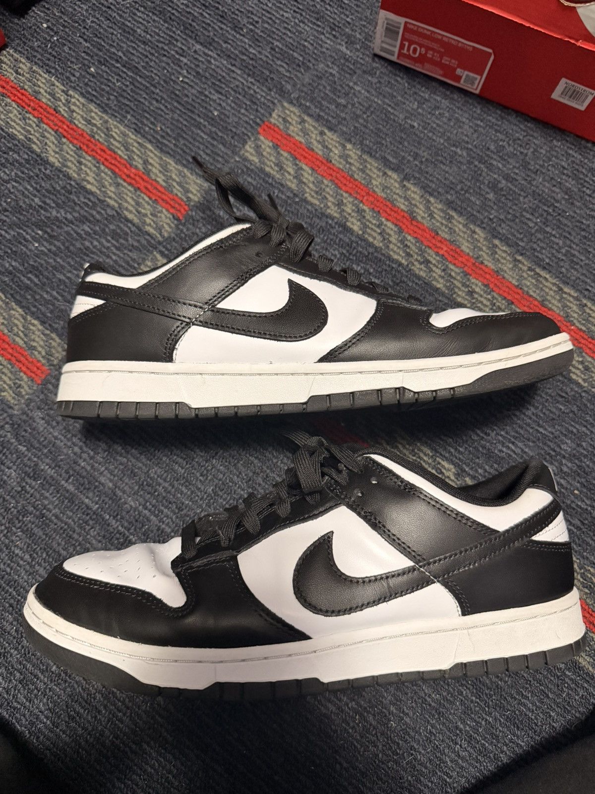 Nike Nike 2023 panda Size US 10.5 / EU 43-44 - 2 Thumbnail